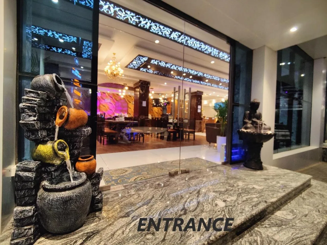 Hotel Mandi Heights - Bar, Fine Dining & Banquet Hall