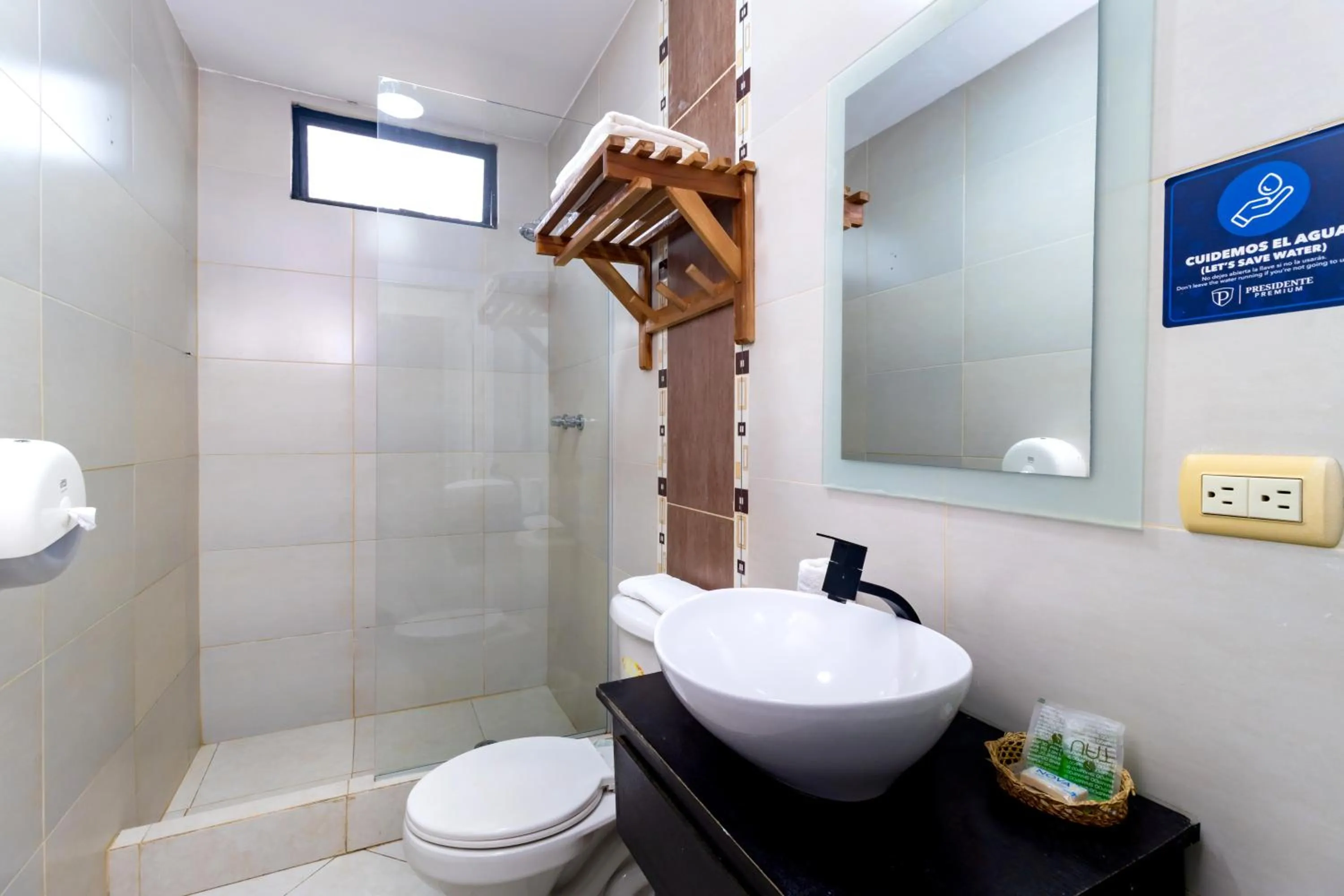 Property building in Hotel Presidente Beach Salinas