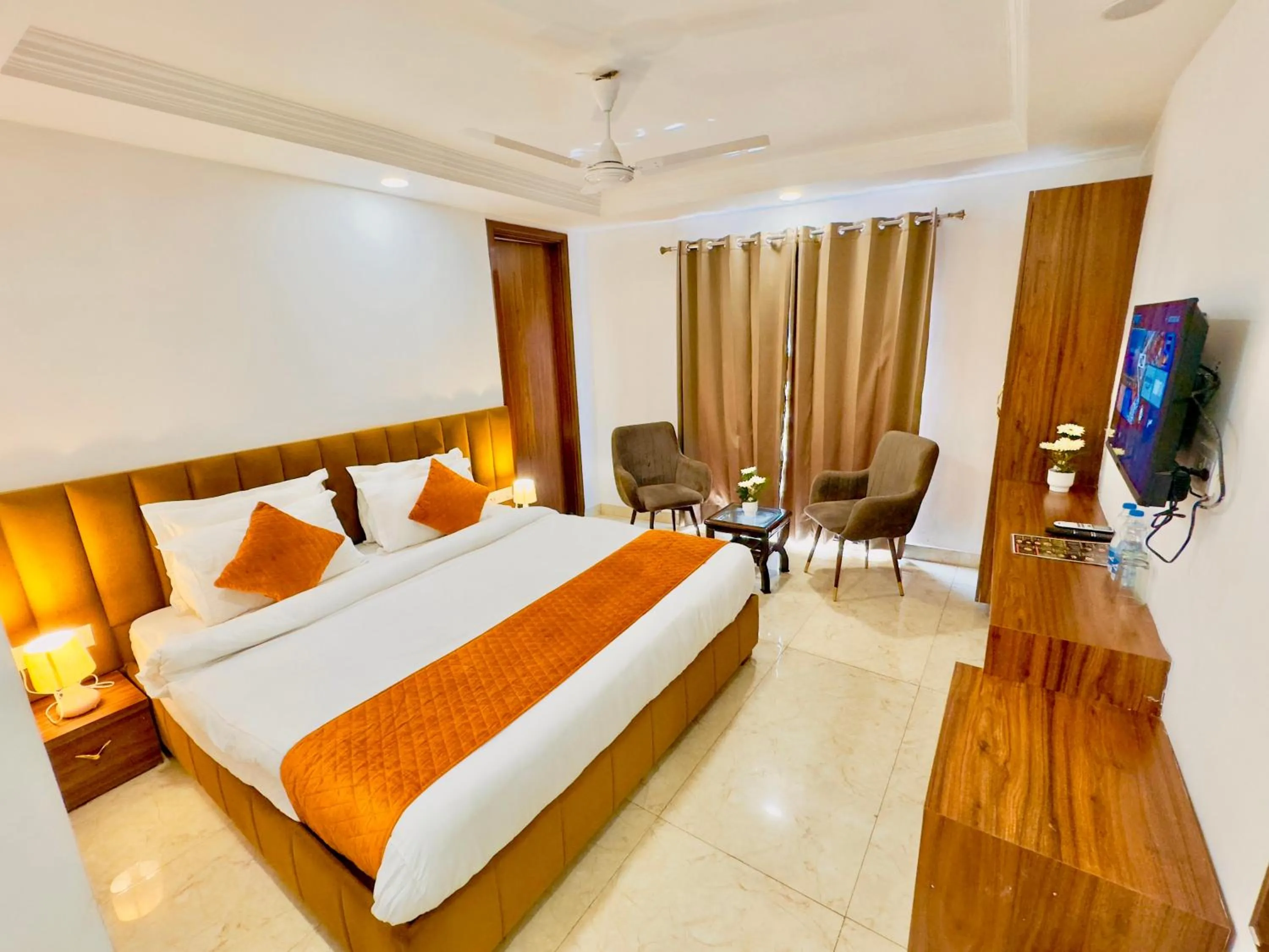 Bed in Hotel La Casa, Amritsar