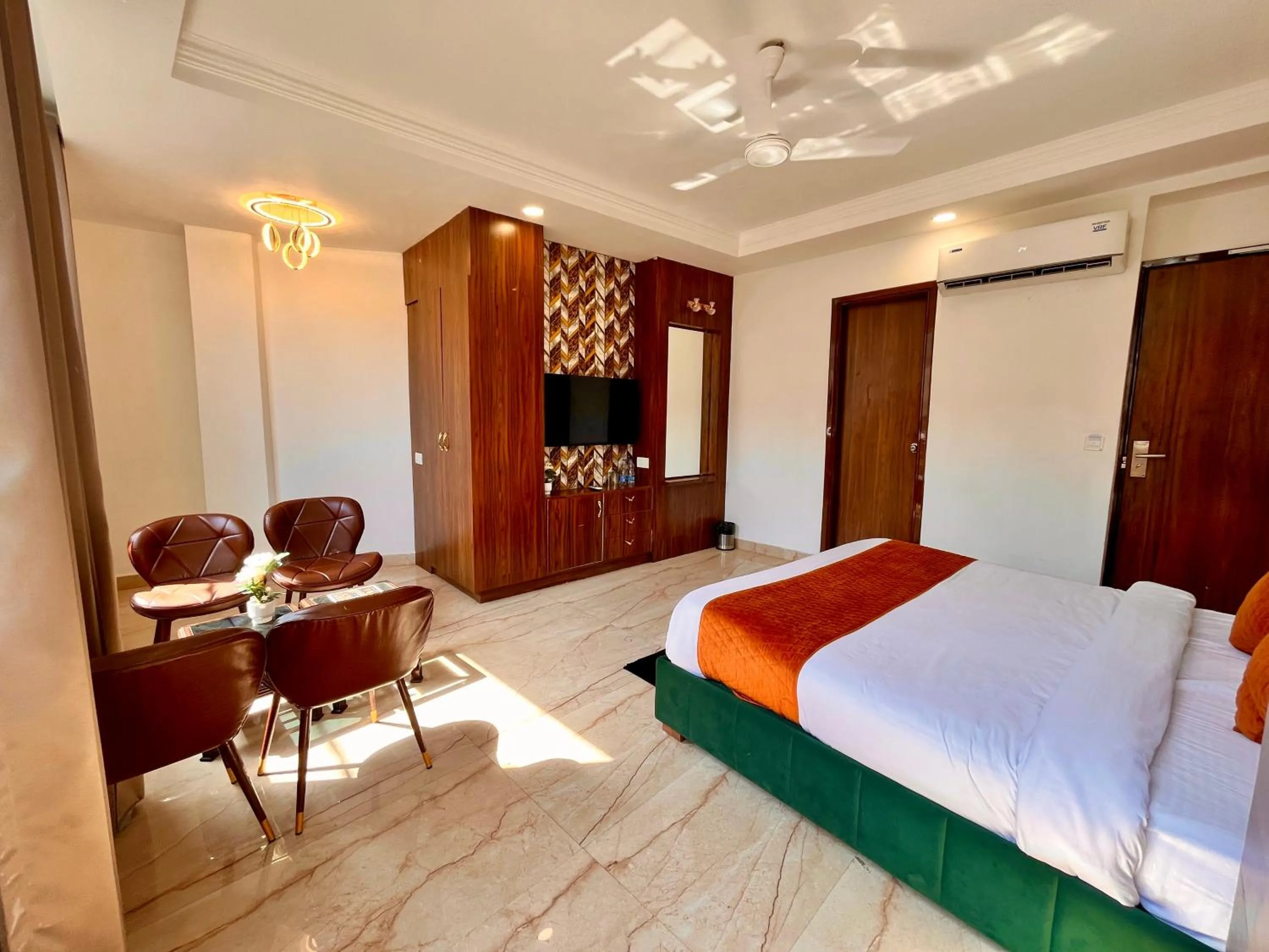 Bed in Hotel La Casa, Amritsar