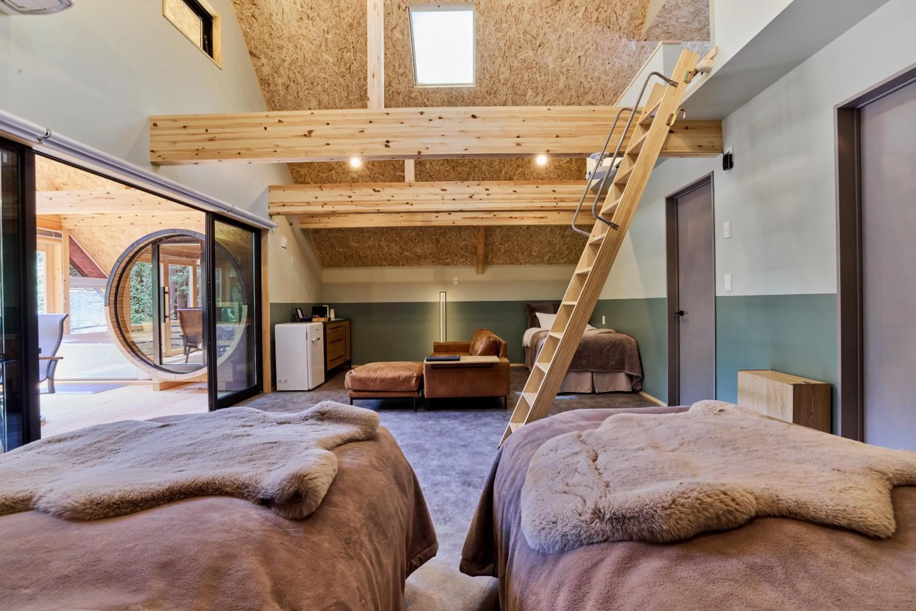 Bed in enico MtFuji Resort&Glamping