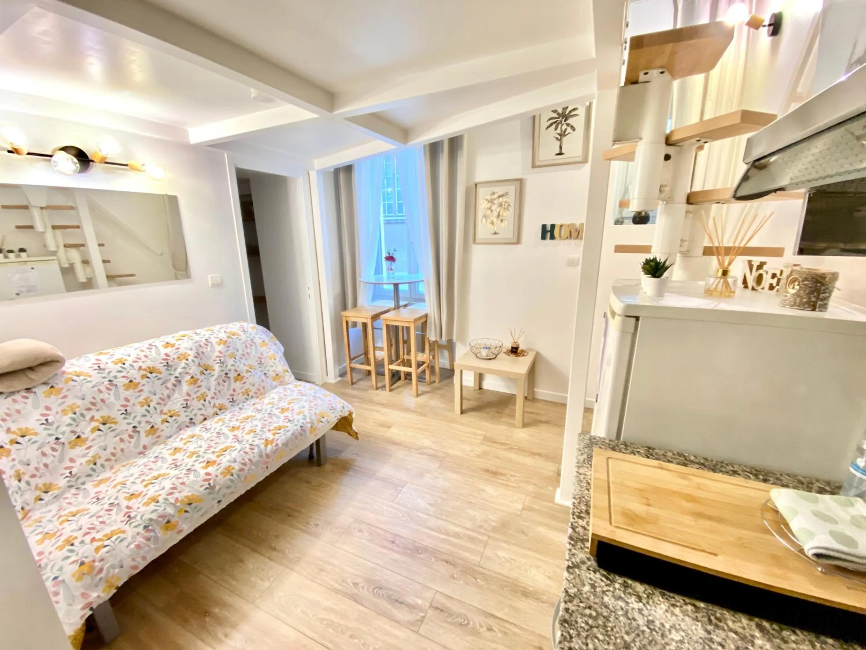 Duplex cosy - hyper centre - Proche mer et Promenade