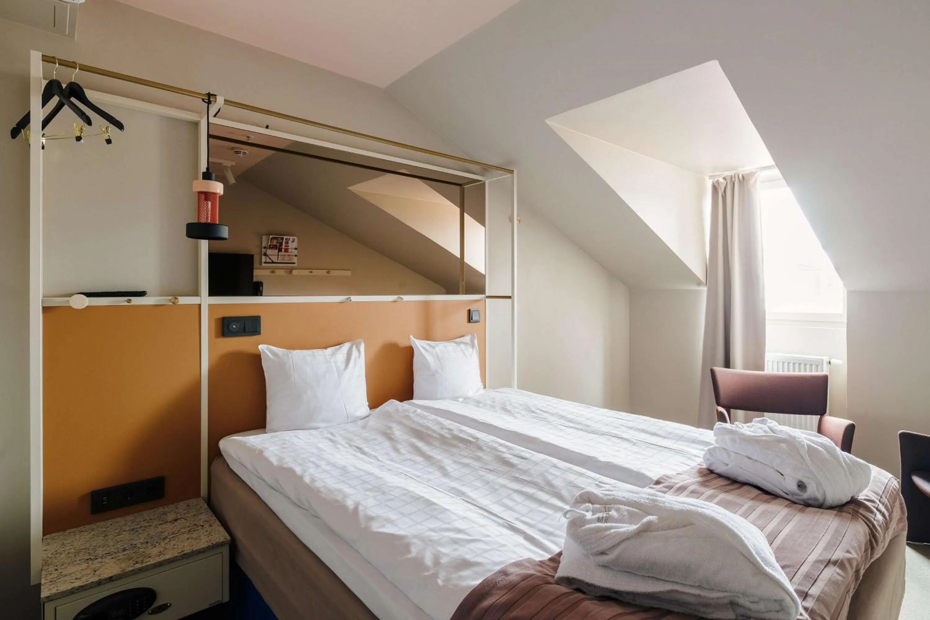 Bedroom, Bed in Scandic No 53