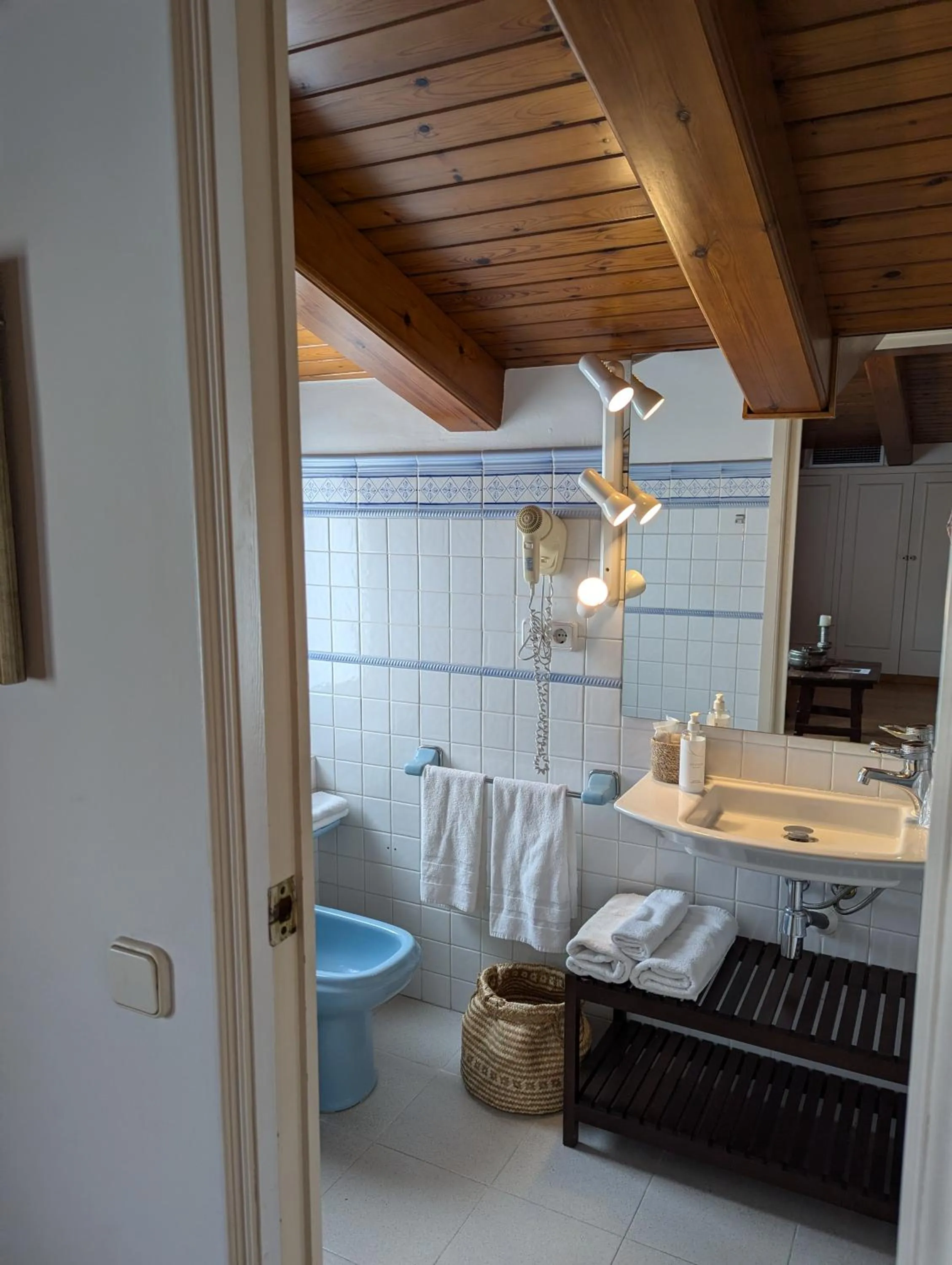 Bathroom in Hostal de la Plaça - Hotel Boutique