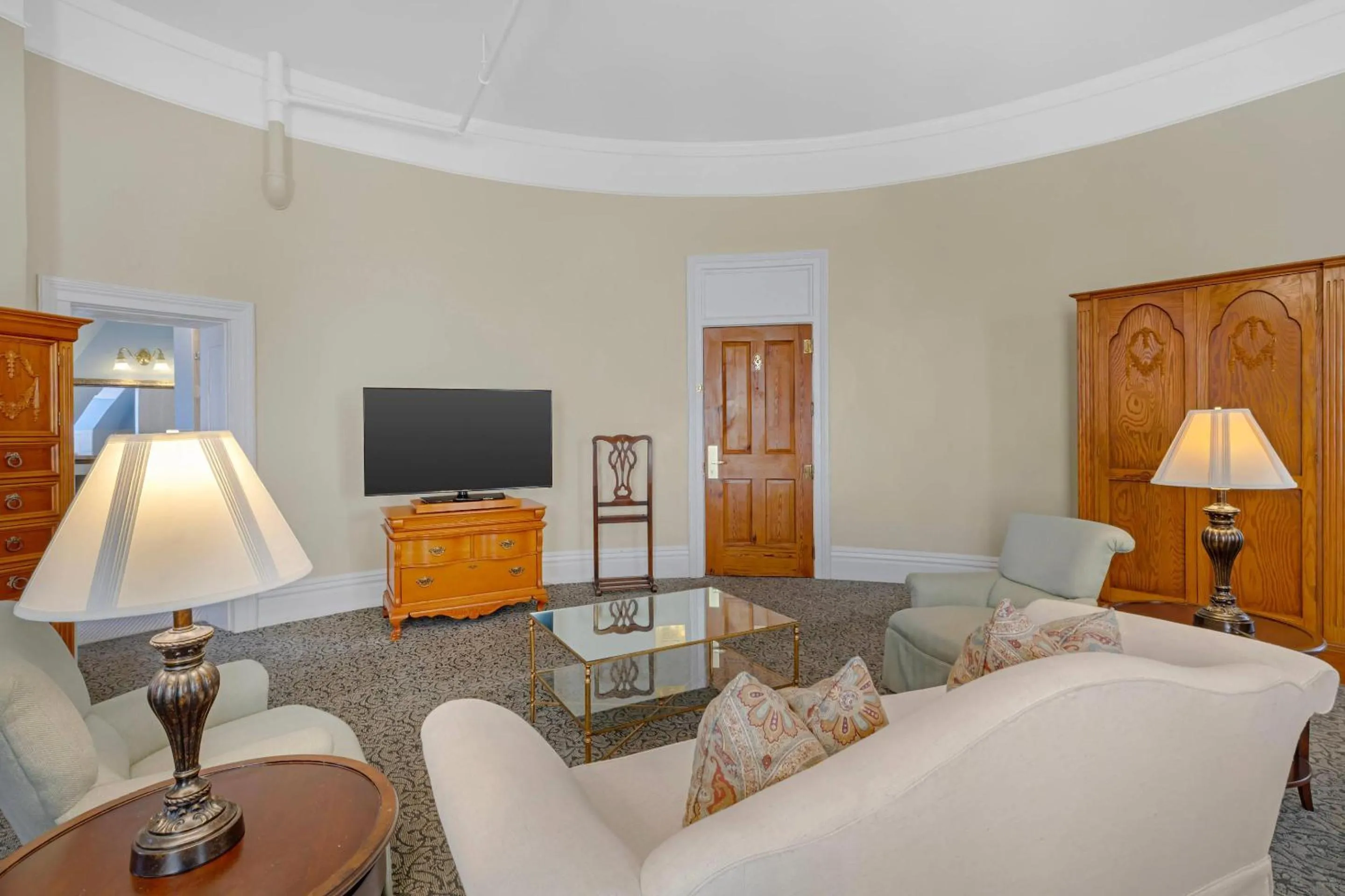 Bedroom in Windsor Hotel, an Ascend Collection Hotel