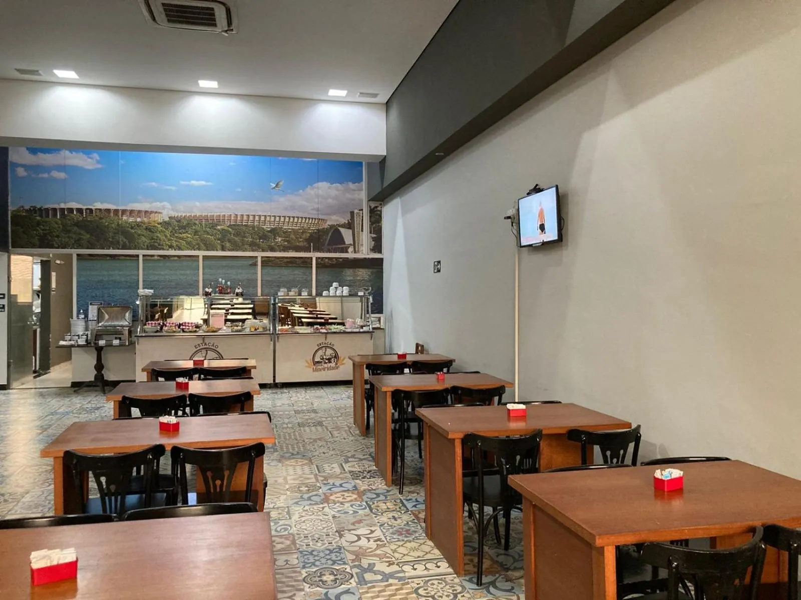 Restaurant/places to eat in Stop Inn Cristiano Machado