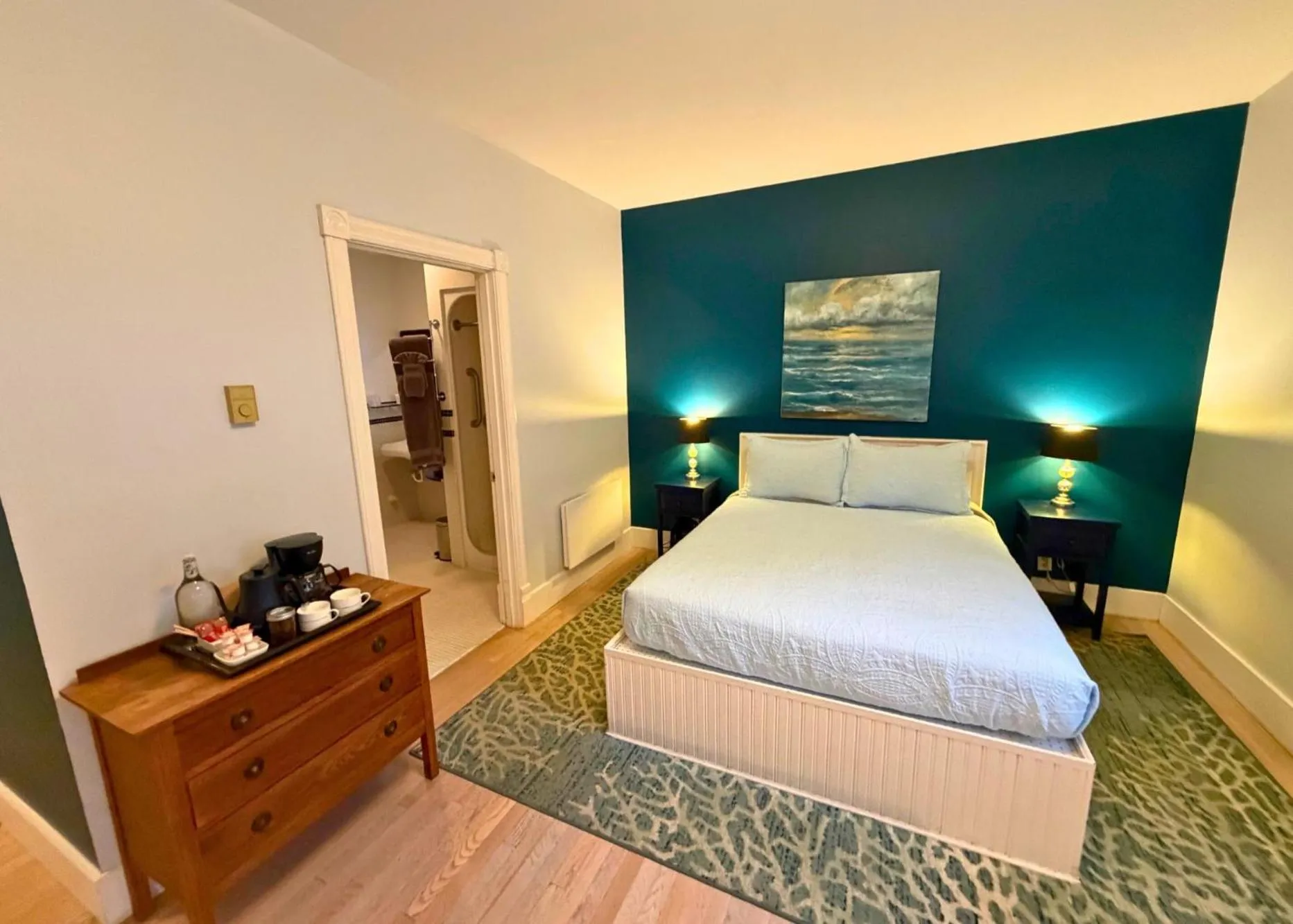 Bed in The Edenwild Boutique Inn