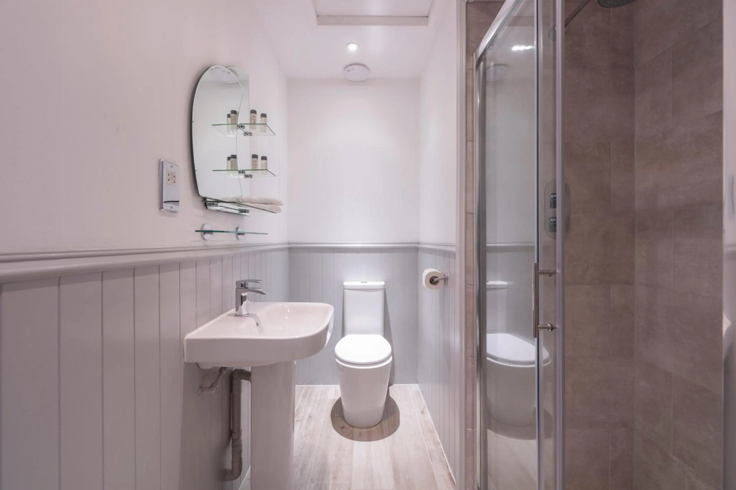 Bedroom in Skeabost House Hotel