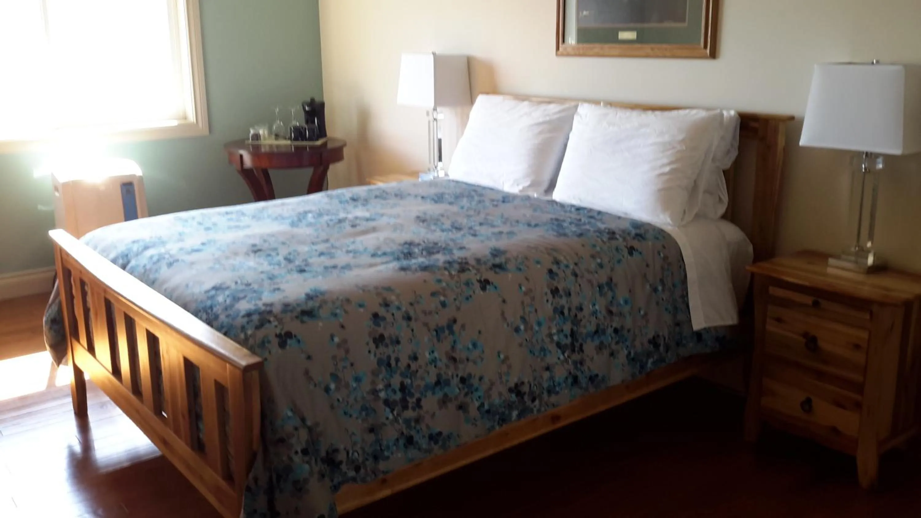 Bed in Casa Loma BnB