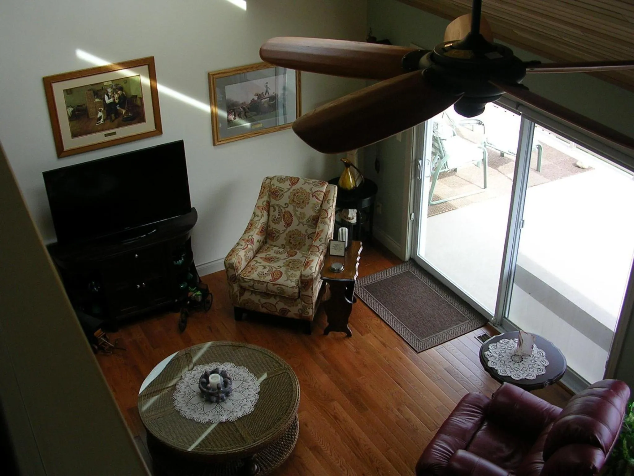 Day in Casa Loma BnB