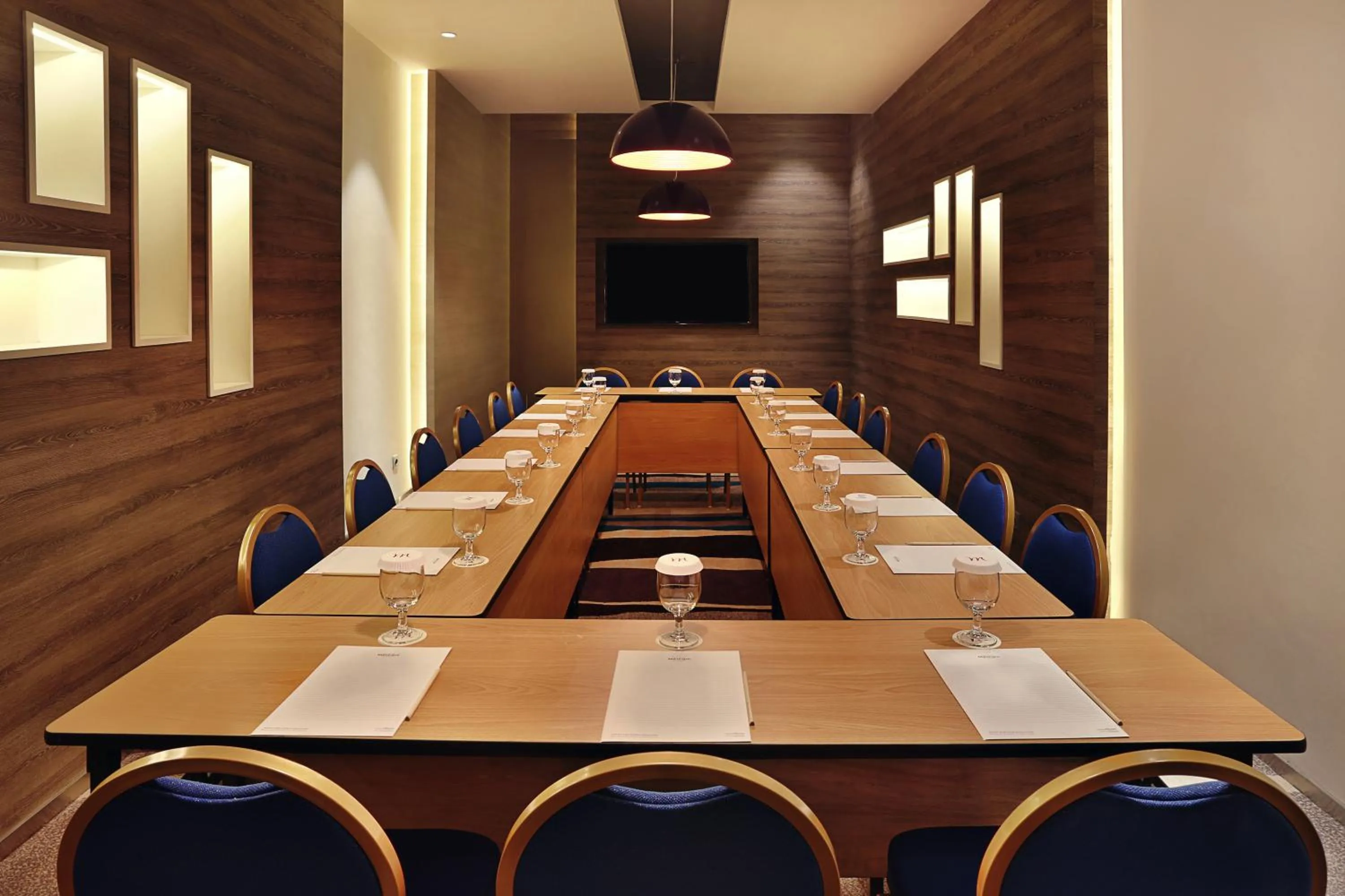 Business facilities in Mercure Jakarta Sabang