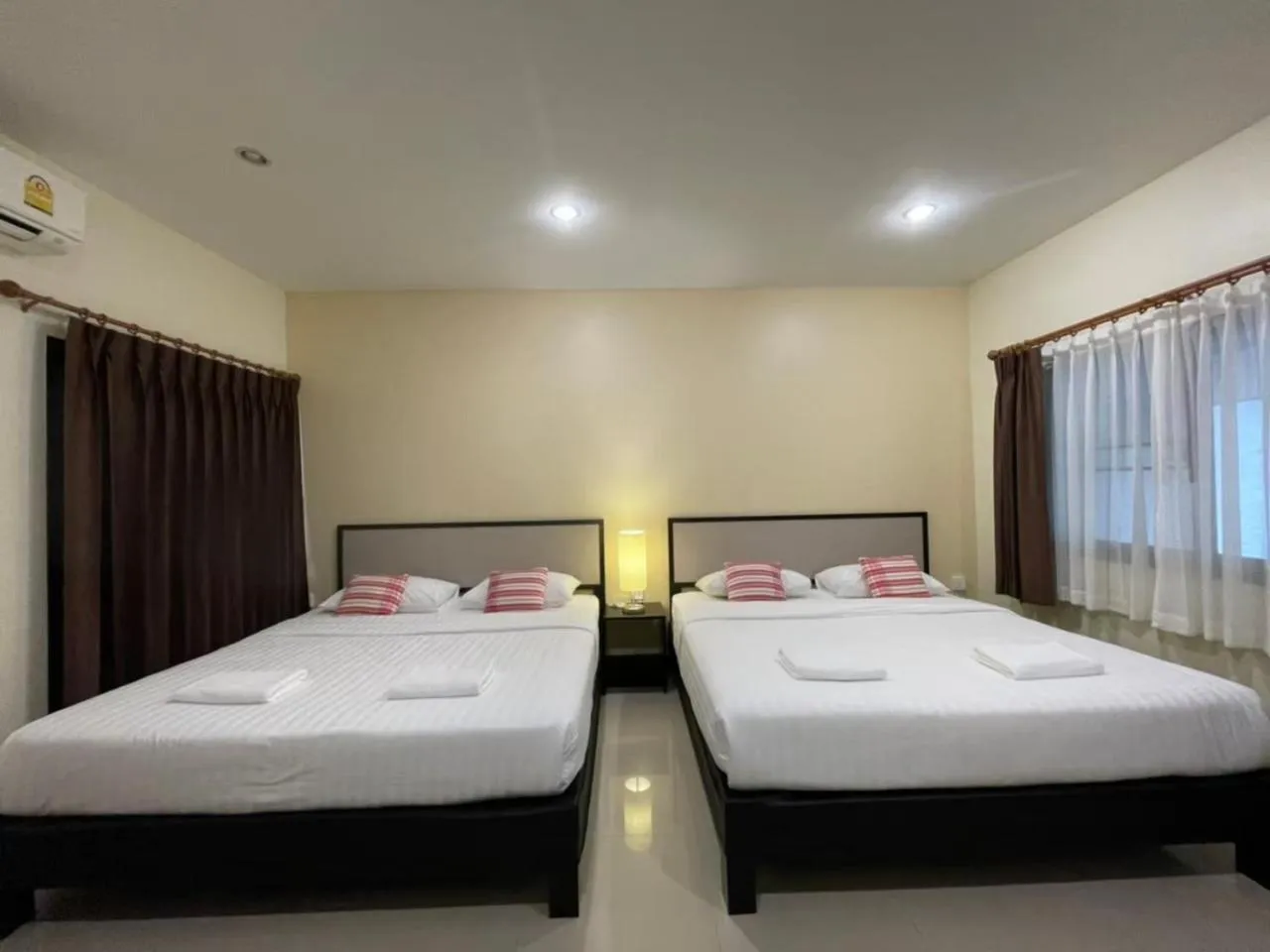 Bed in Pak Ping Rim Khong