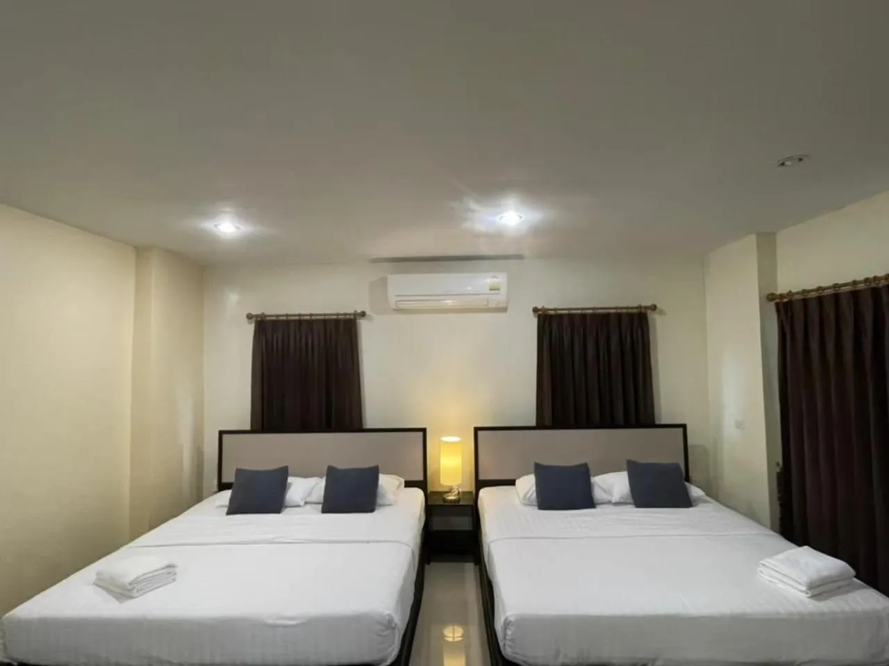 Bed in Pak Ping Rim Khong