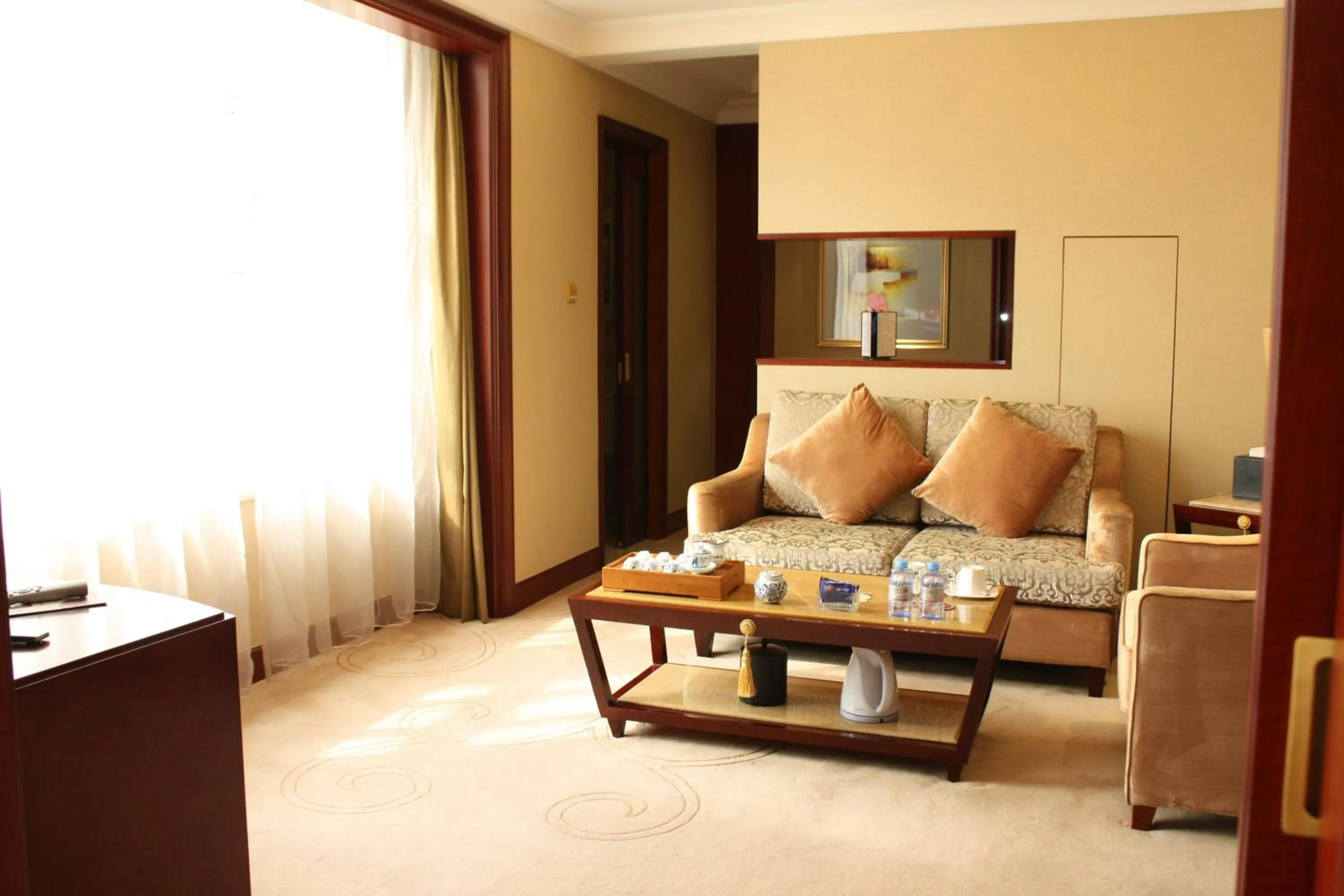 Living room in Dynasty International Hotel Dalian