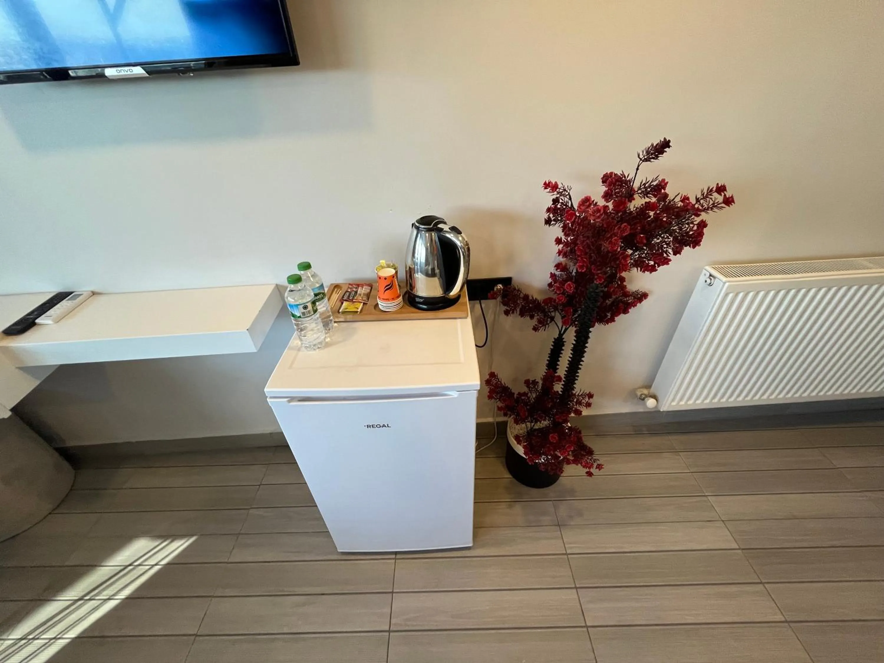 Coffee/tea facilities in White Palace Haliç