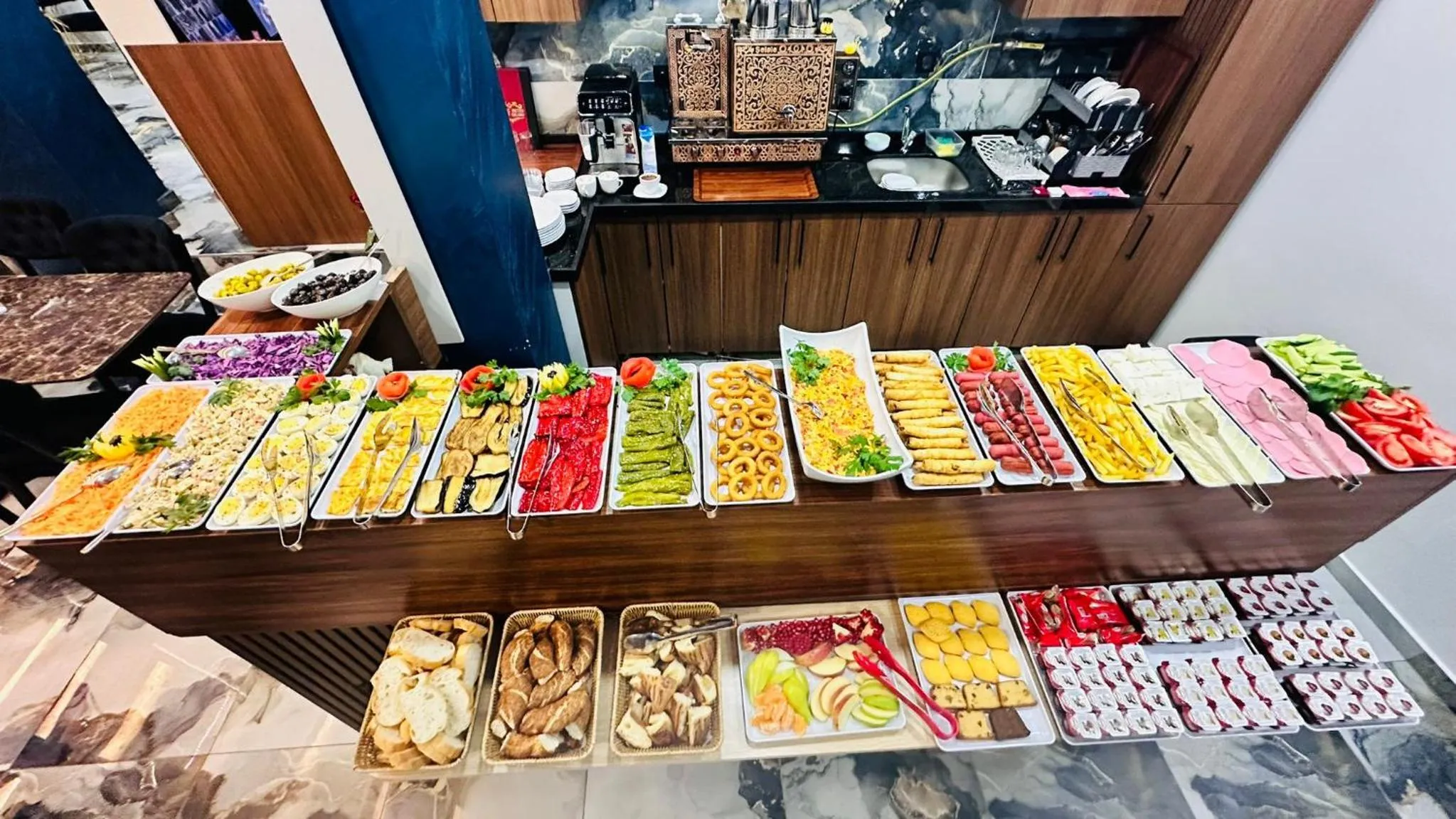 Breakfast in White Palace Haliç