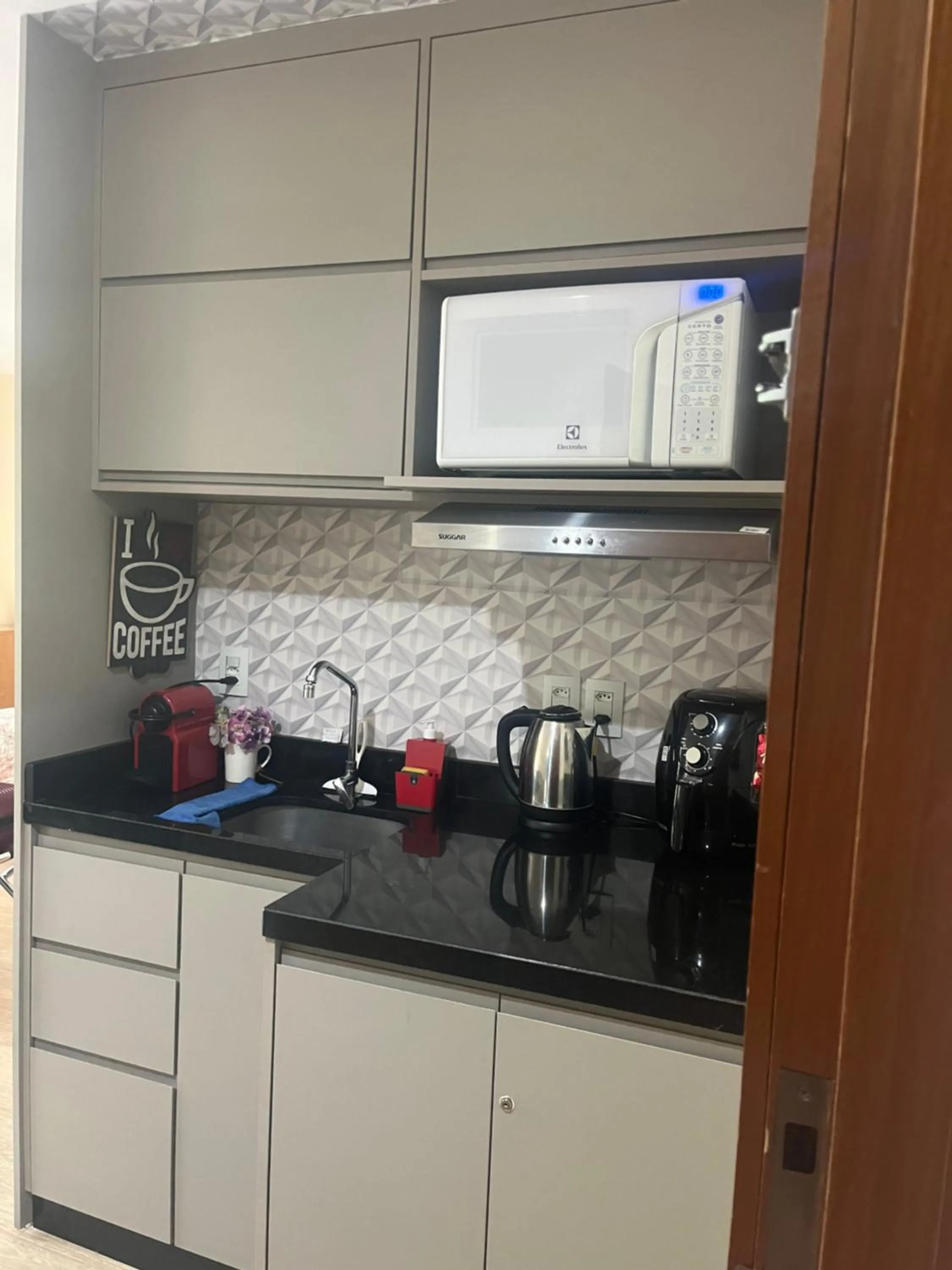 Quarto flat no Hotel Comfort de Taguatinga