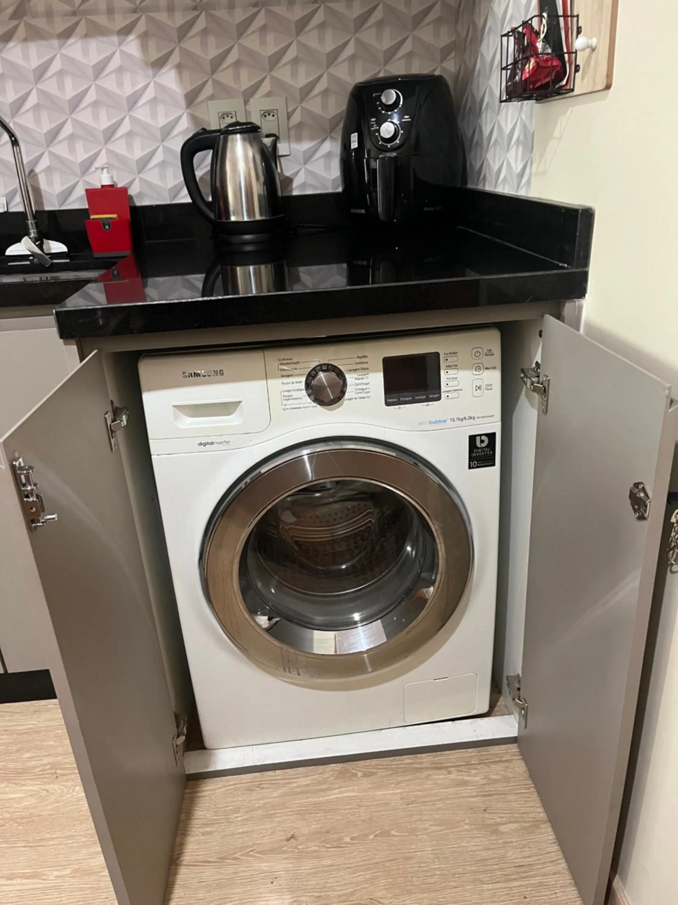 Quarto flat no Hotel Comfort de Taguatinga