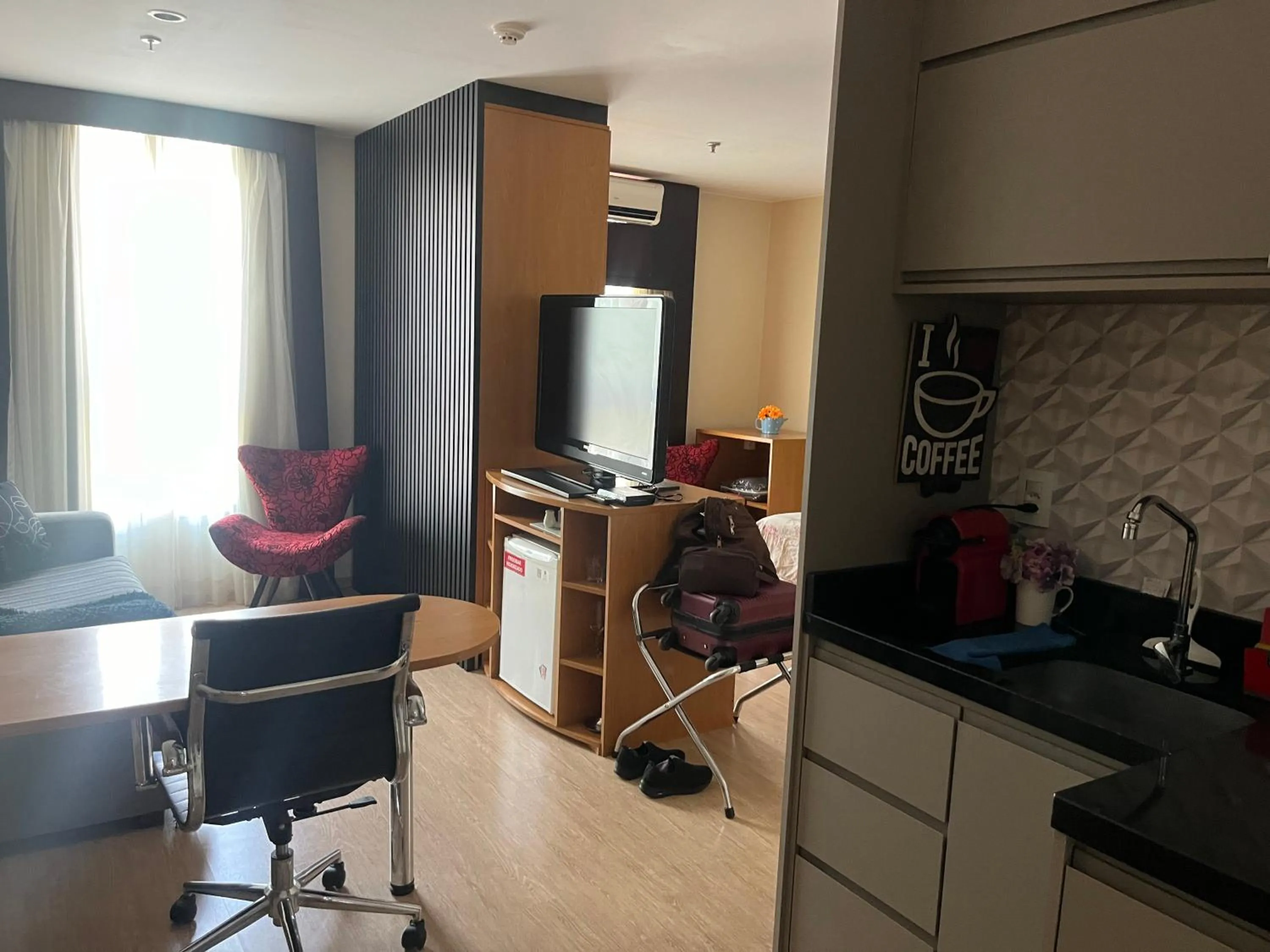 Quarto flat no Hotel Comfort de Taguatinga