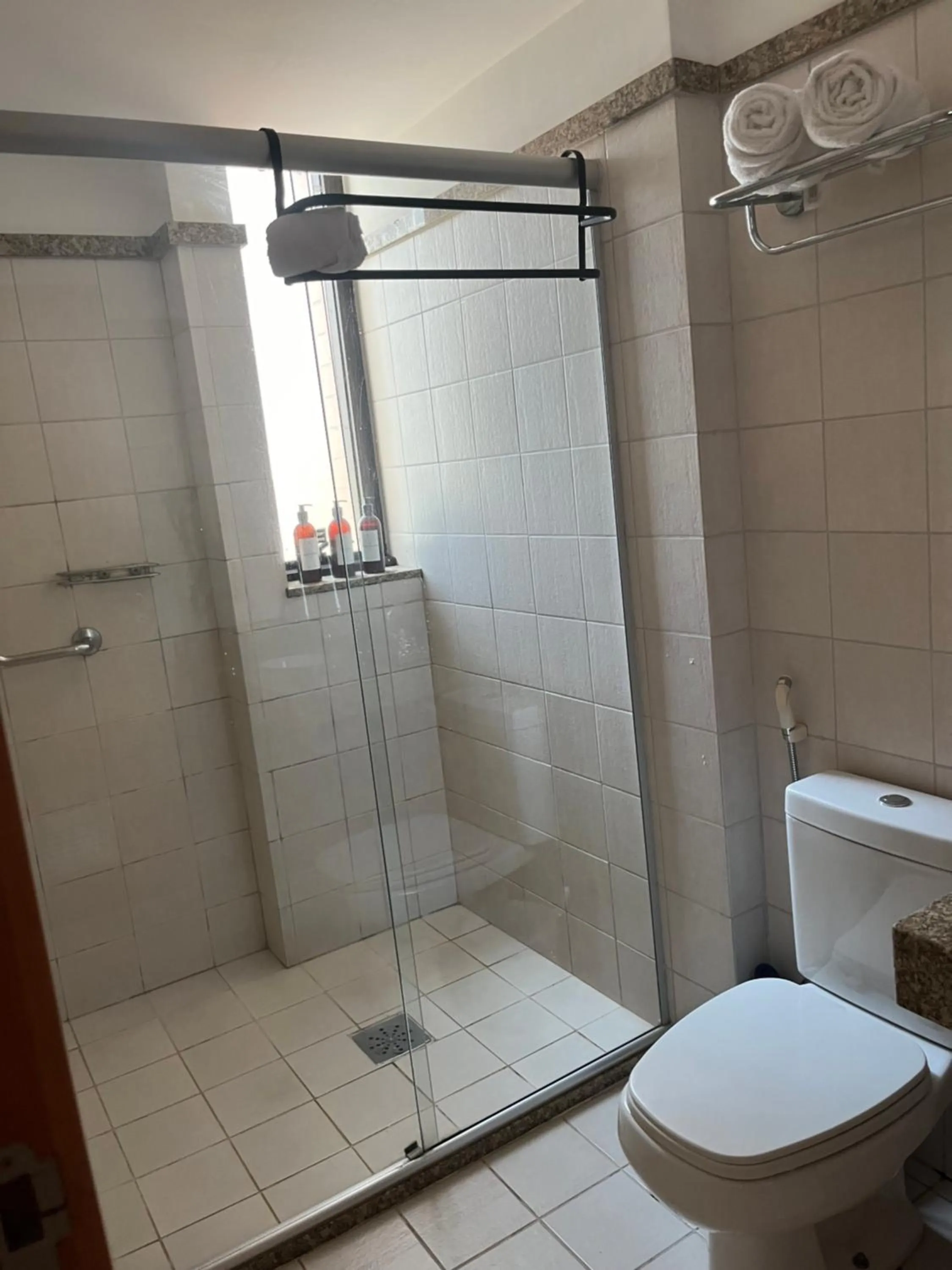 Quarto flat no Hotel Comfort de Taguatinga