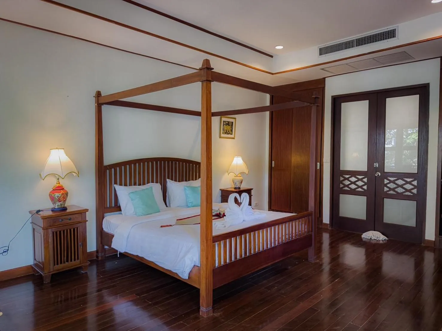 Bed in Kooncharaburi Resort - Koh Chang