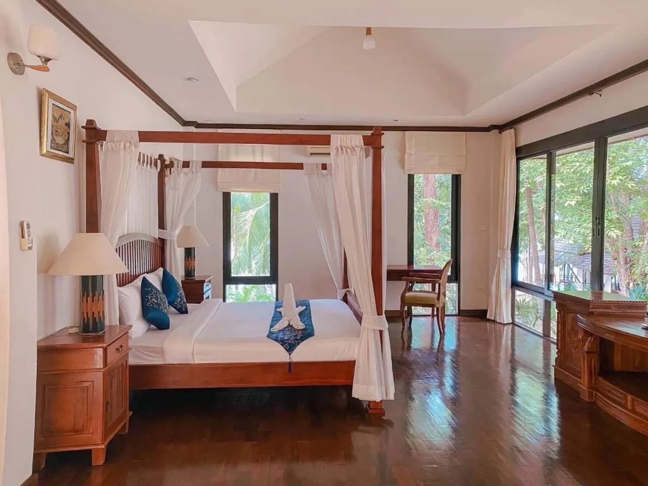 Bed in Kooncharaburi Resort - Koh Chang