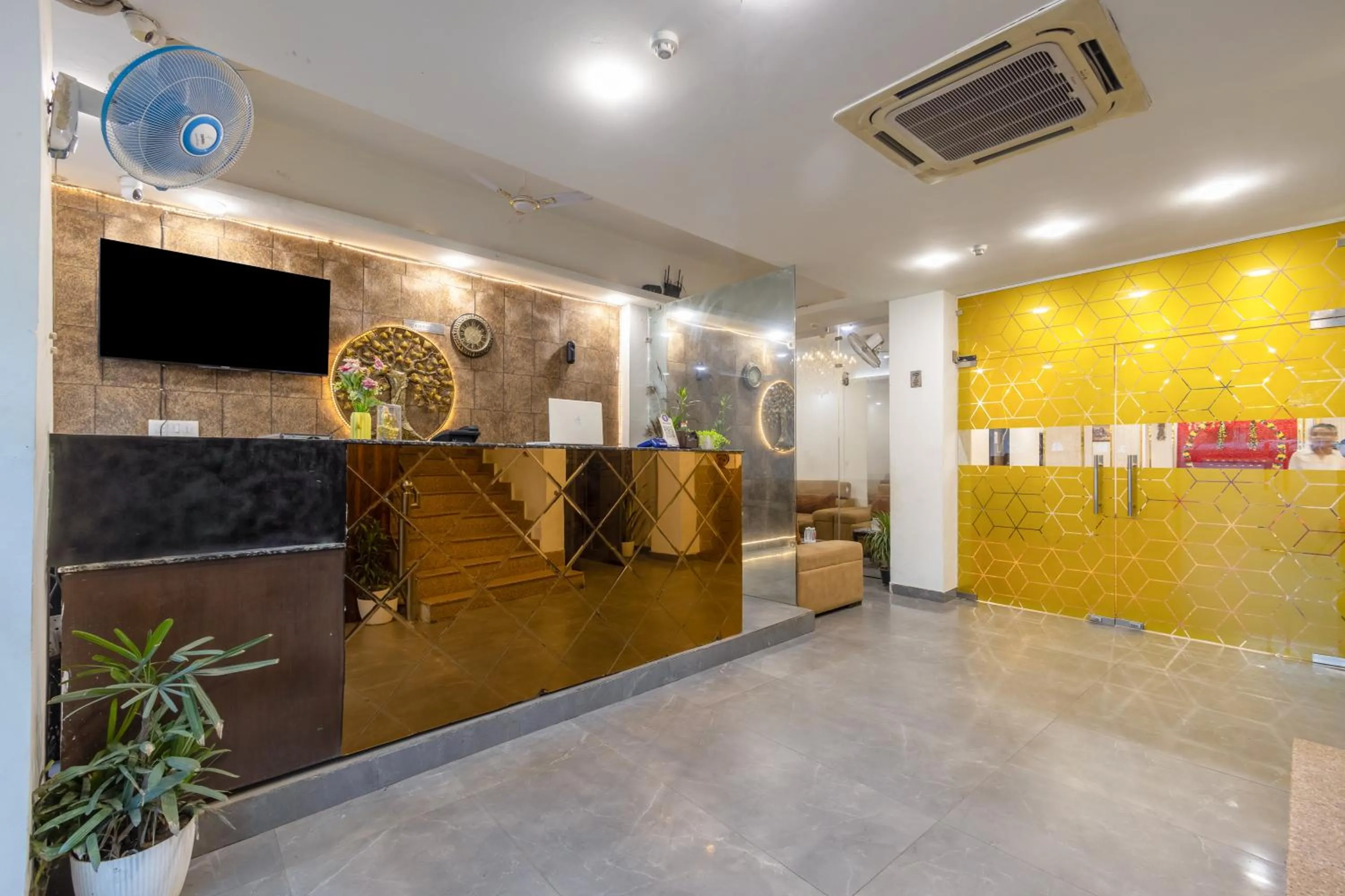 Yahobhoomi Hotel Tashree Dwarka Sector 23