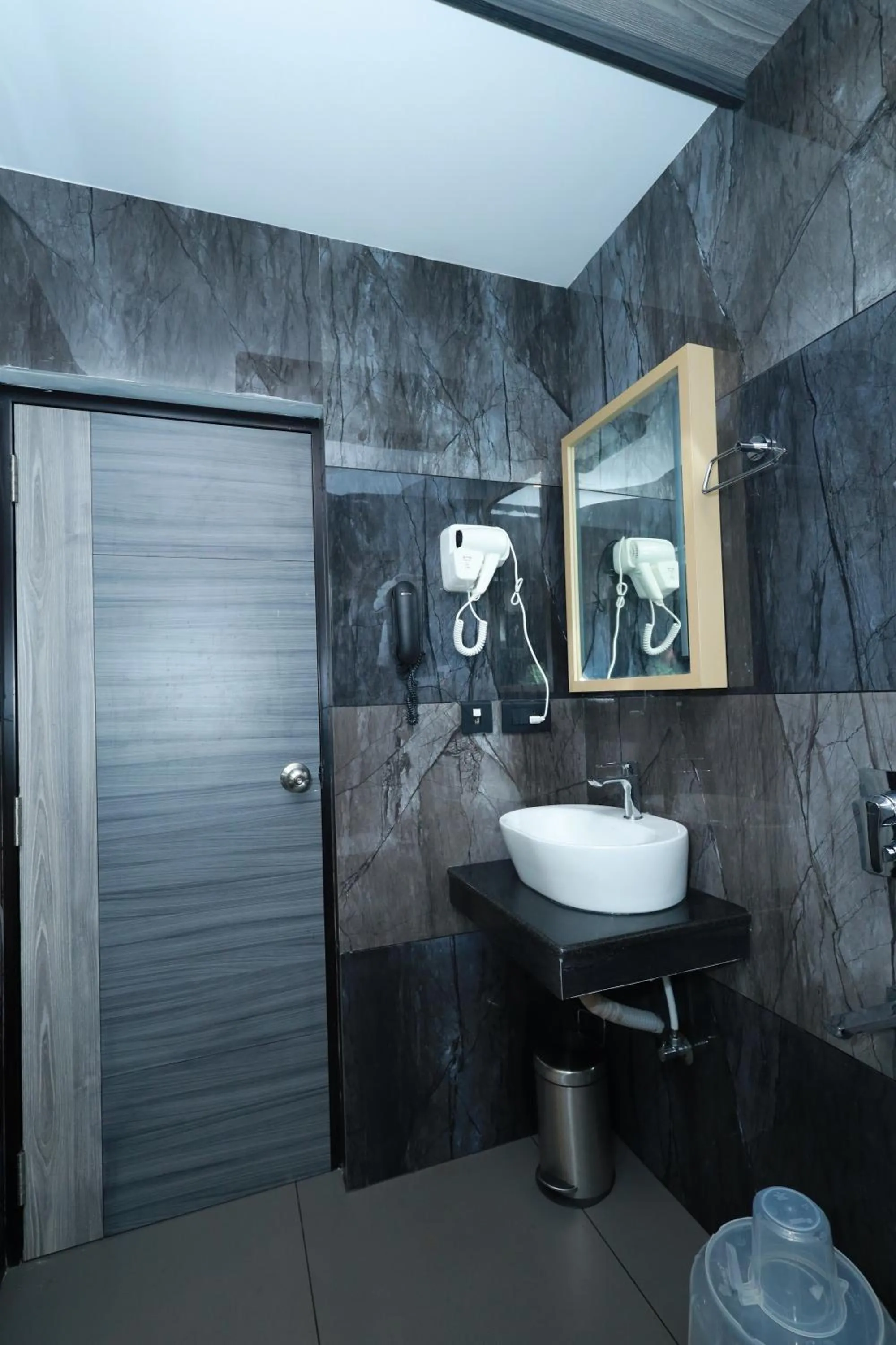 Bathroom in Goodland Elegance