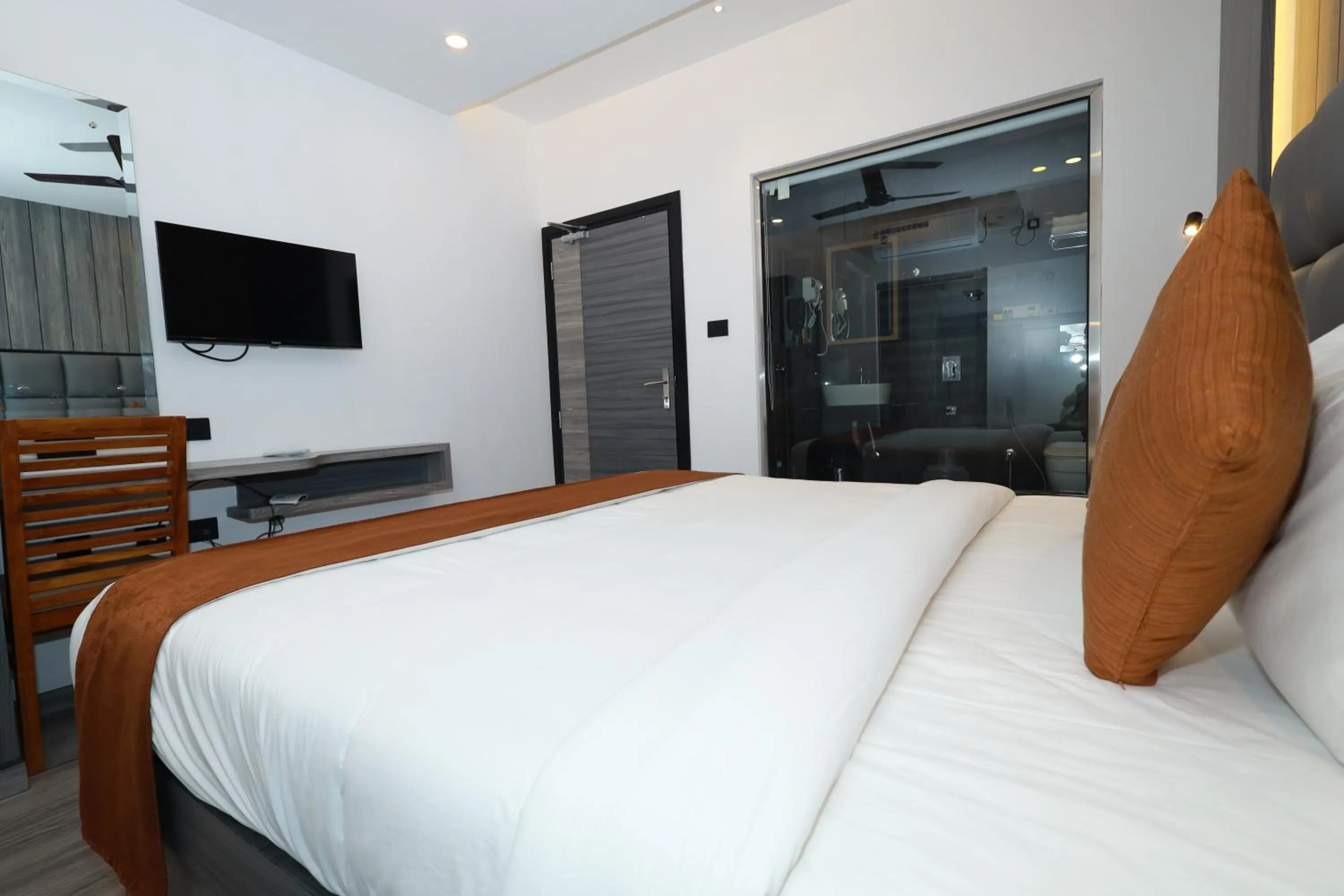 Bed in Goodland Elegance