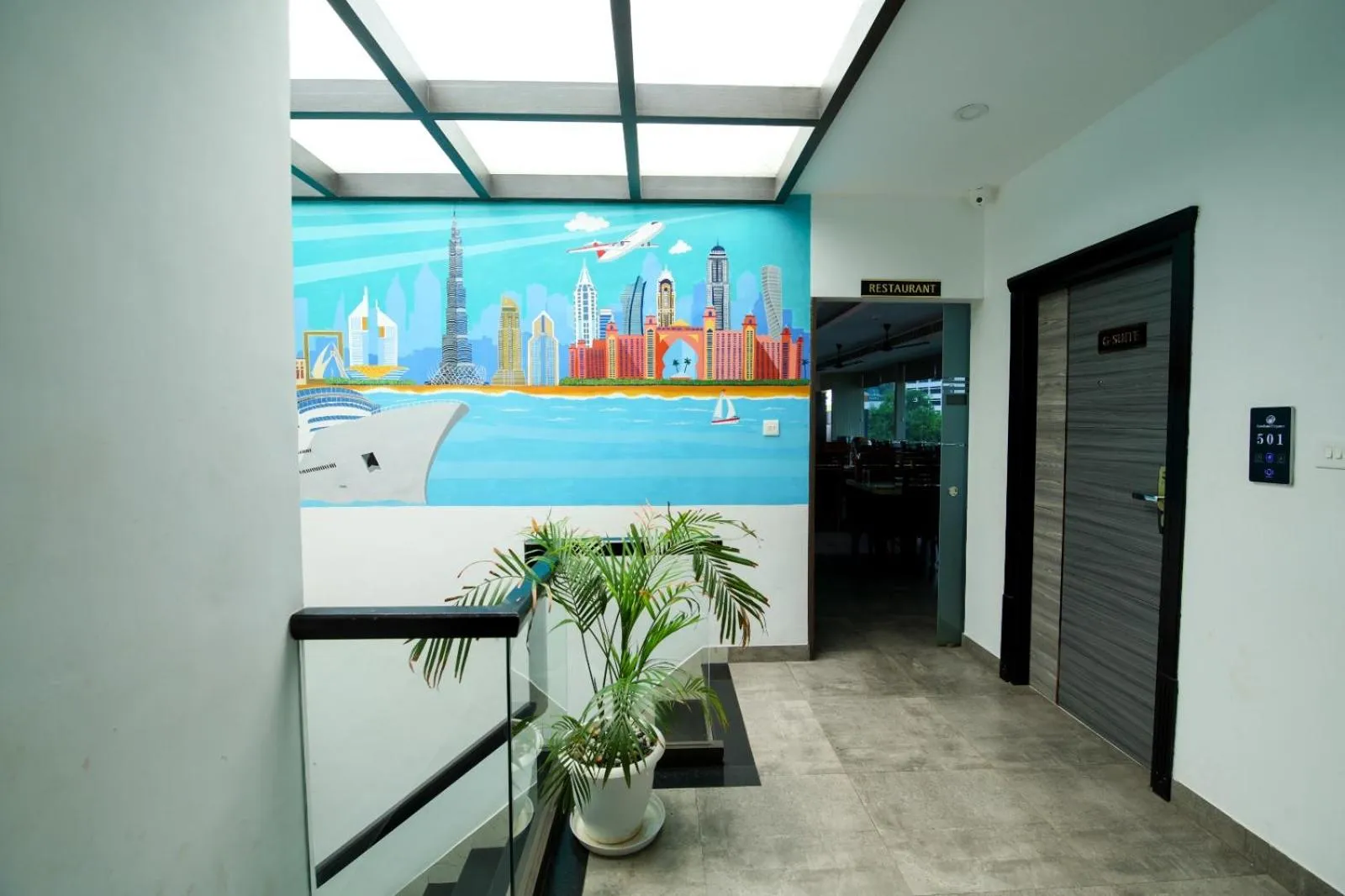 Restaurant/places to eat in Goodland Elegance