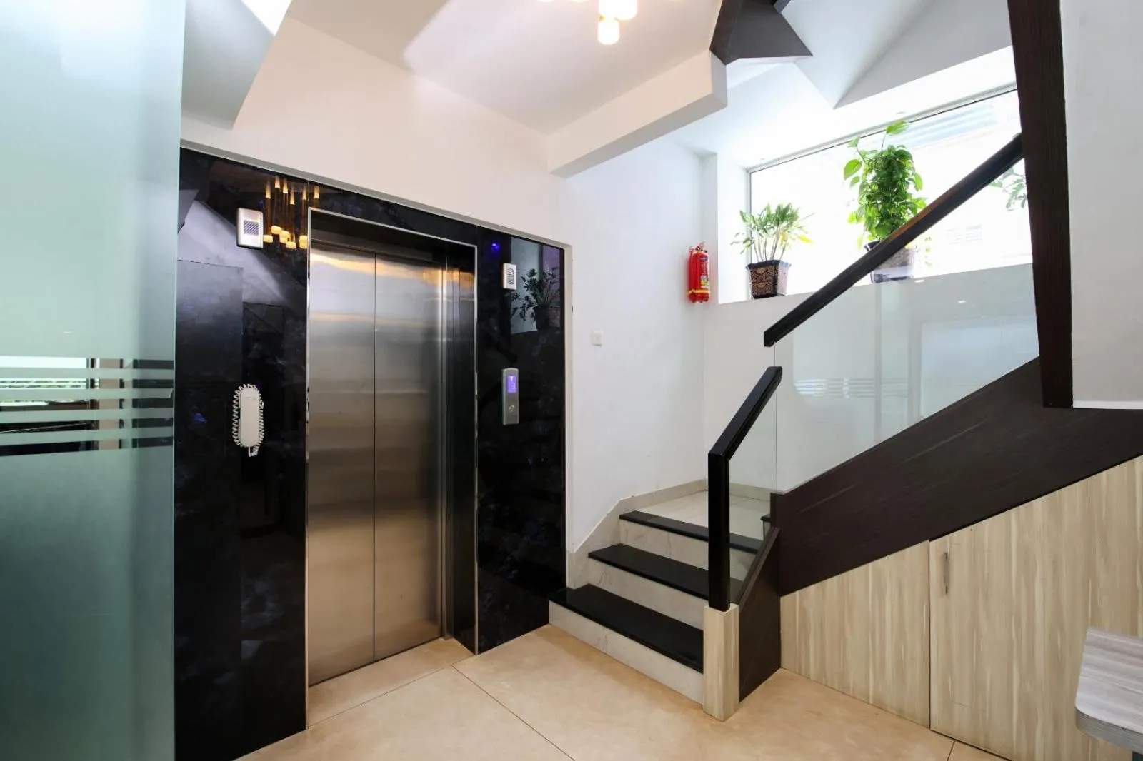 elevator in Goodland Elegance
