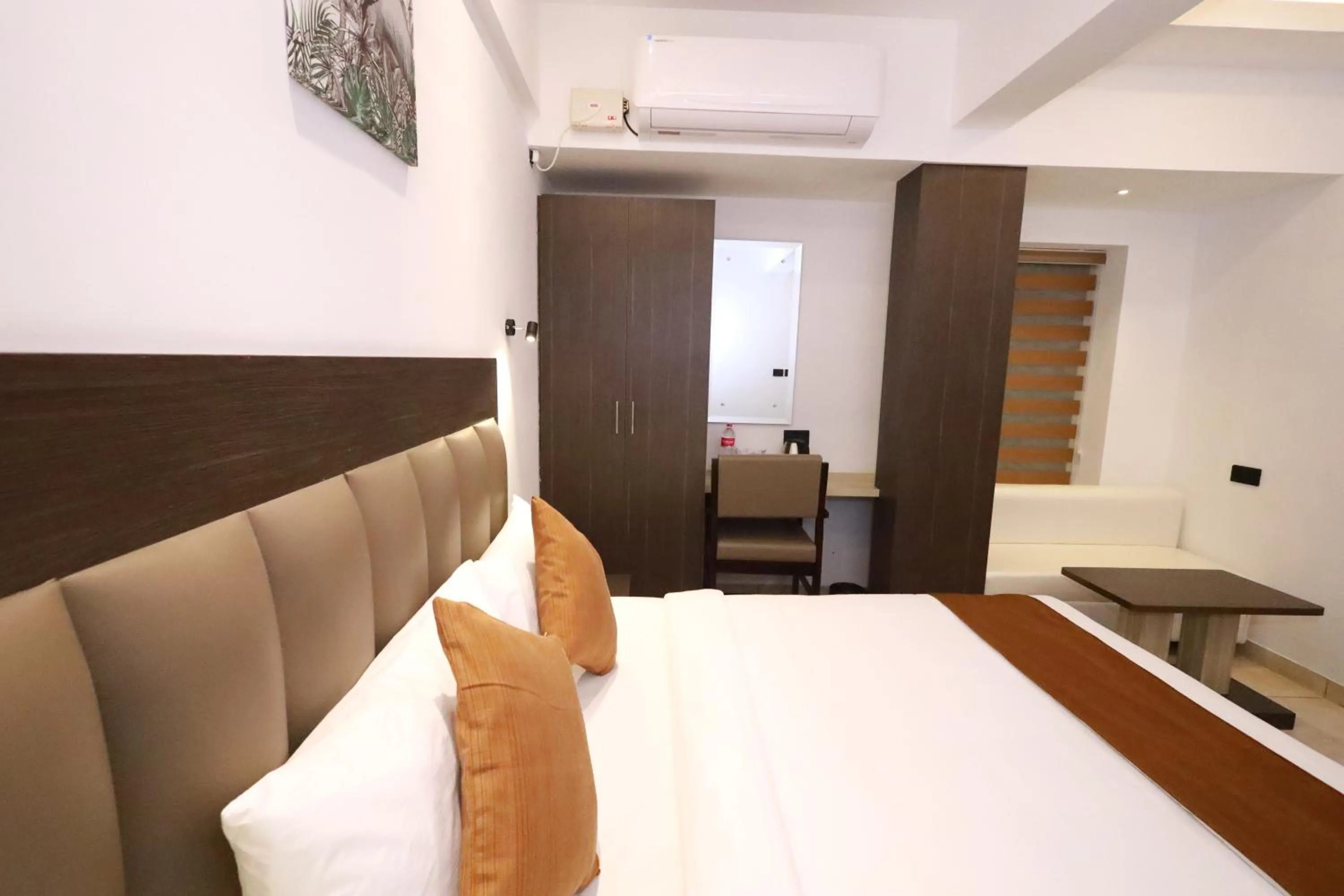 Bed in Goodland Elegance