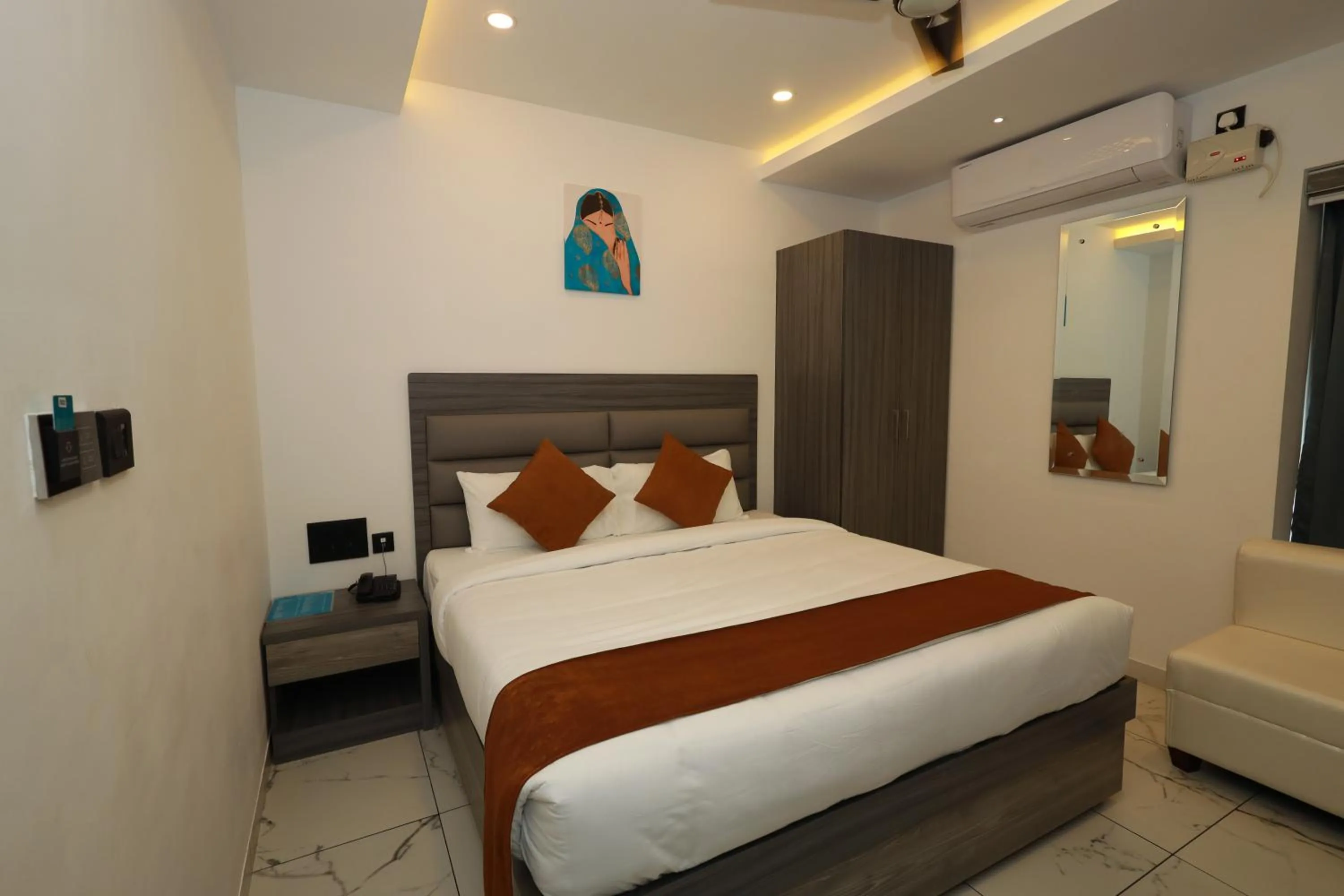 Bed in Goodland Elegance