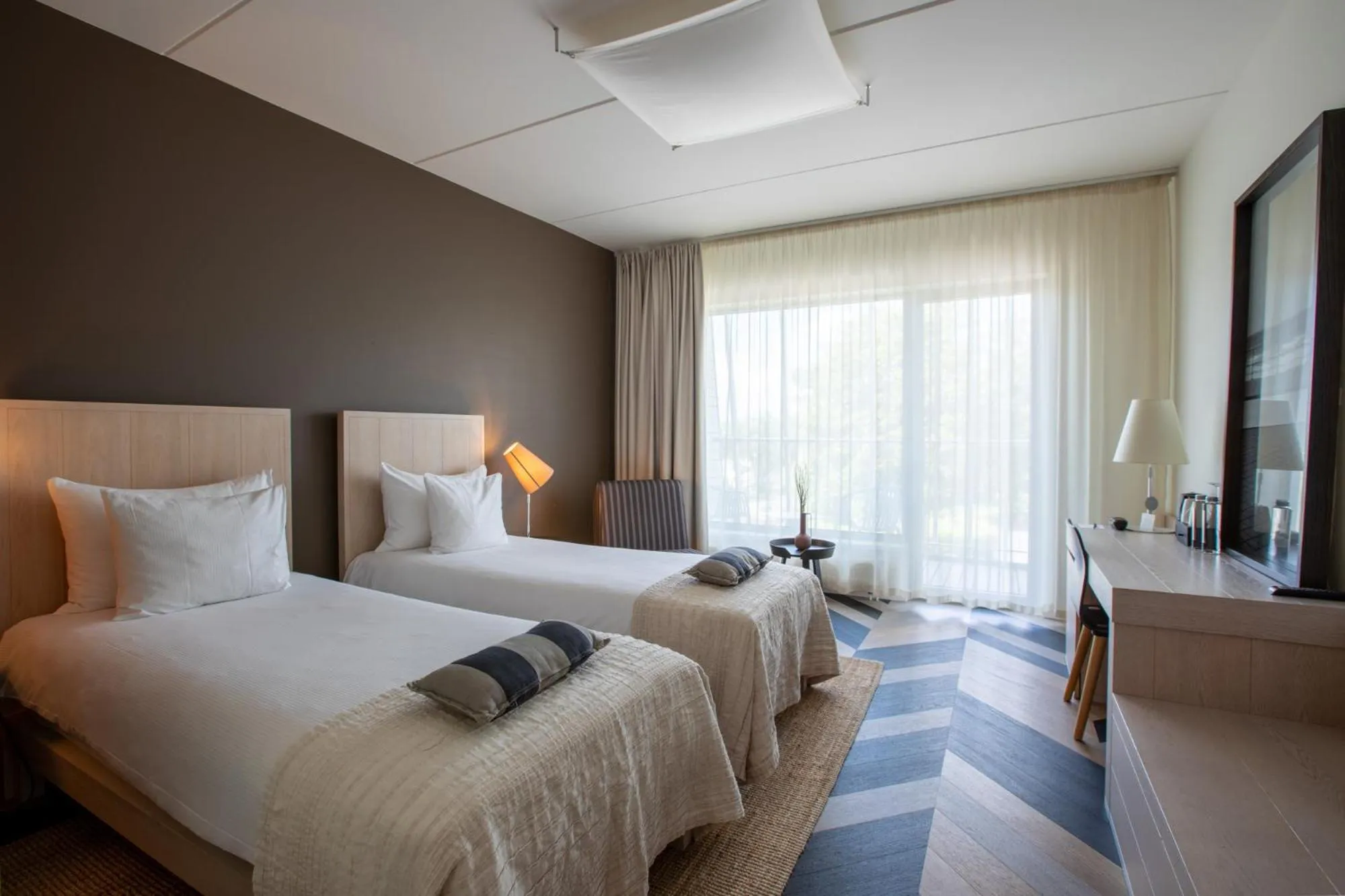 Bed in Hedon Spa & Hotel