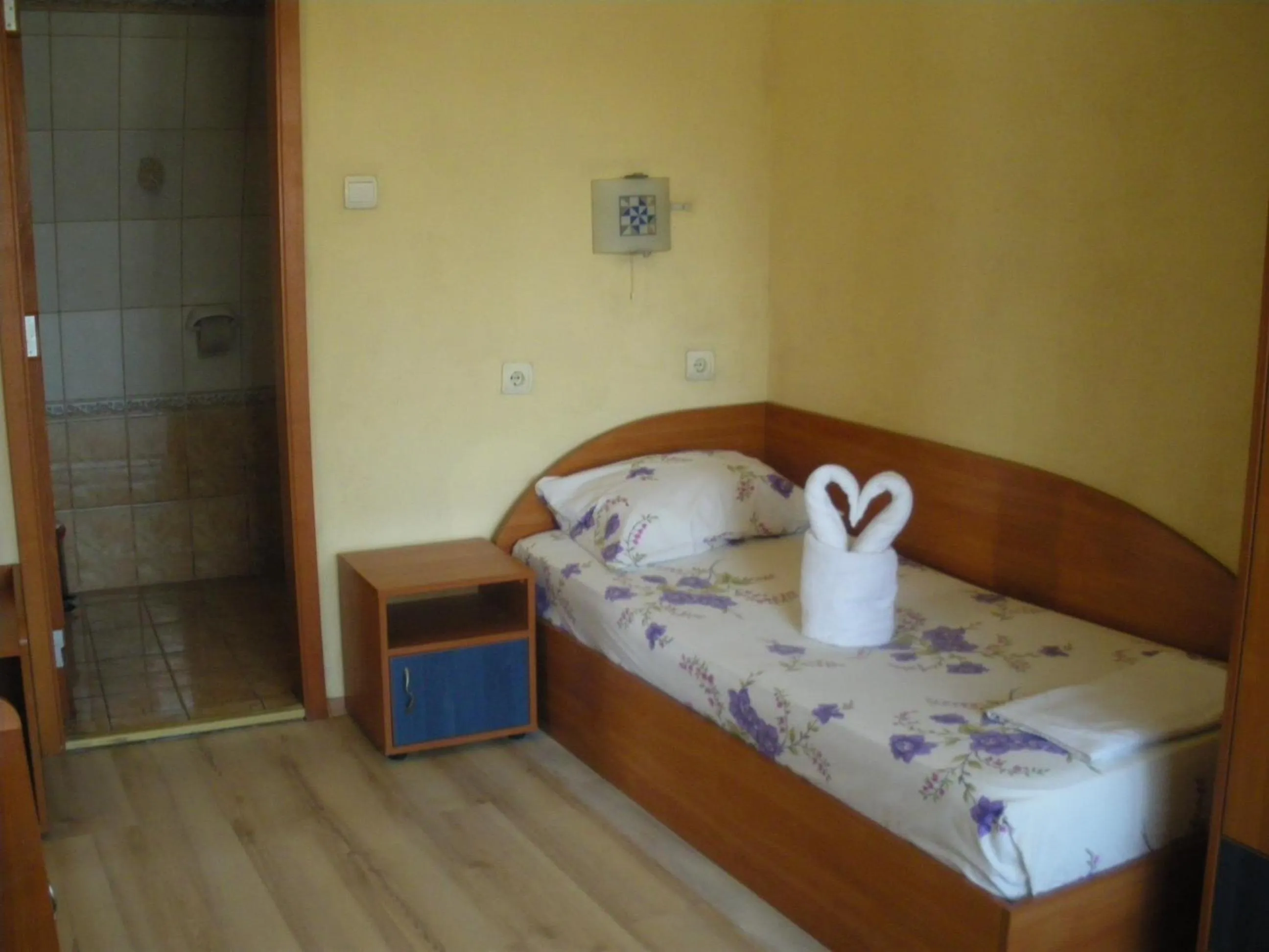 Bed in Brani Family Hotel