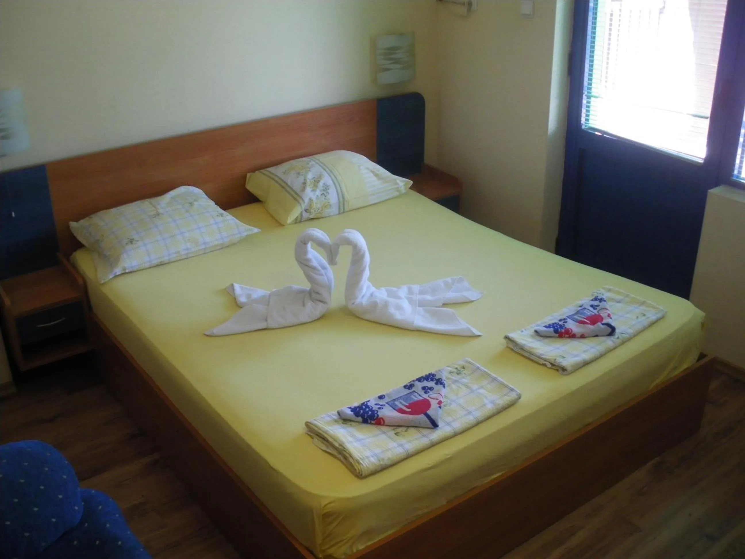 Bed in Brani Family Hotel