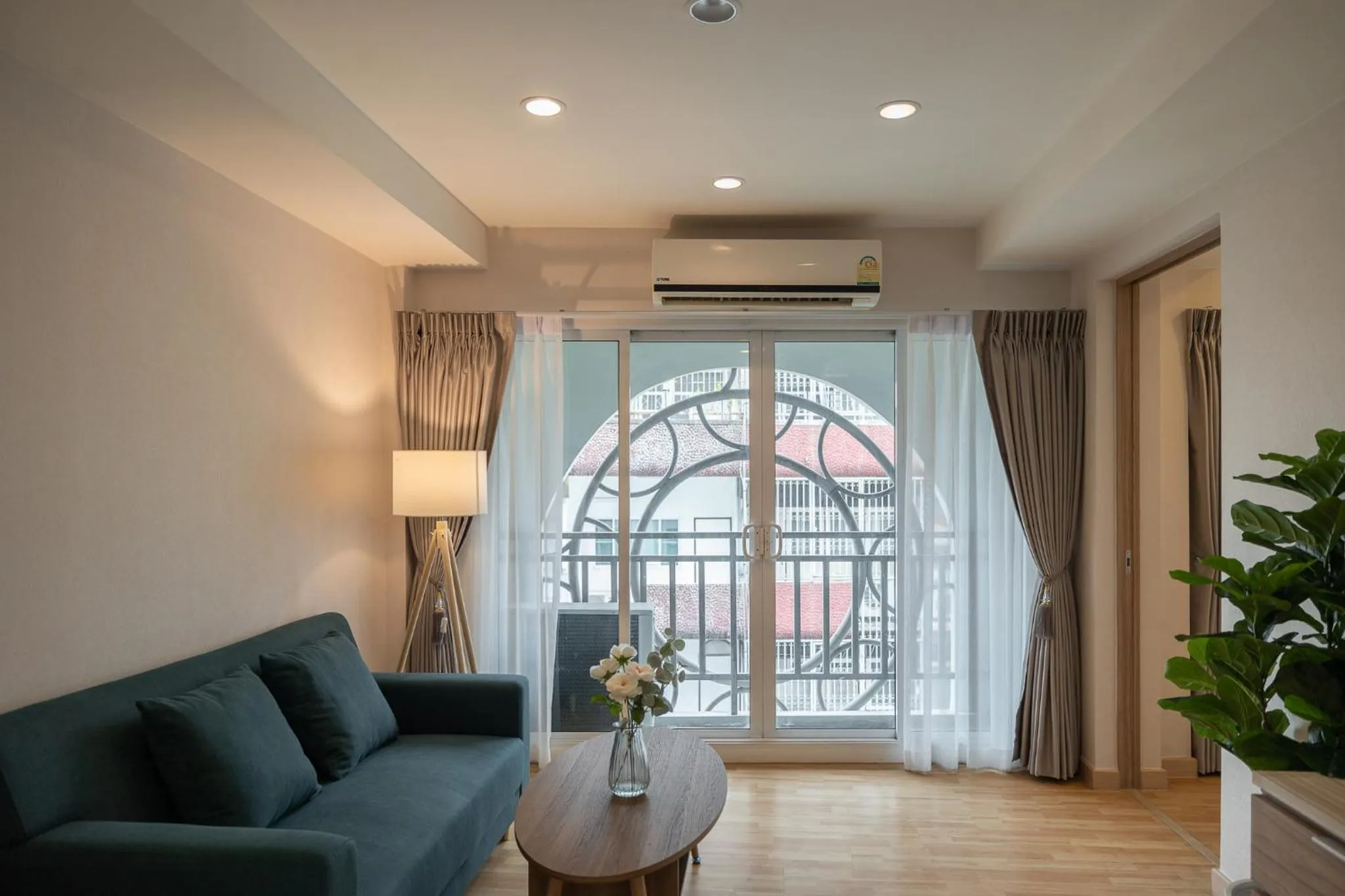 Seating area in Exoresidence The Heart of Chinatown