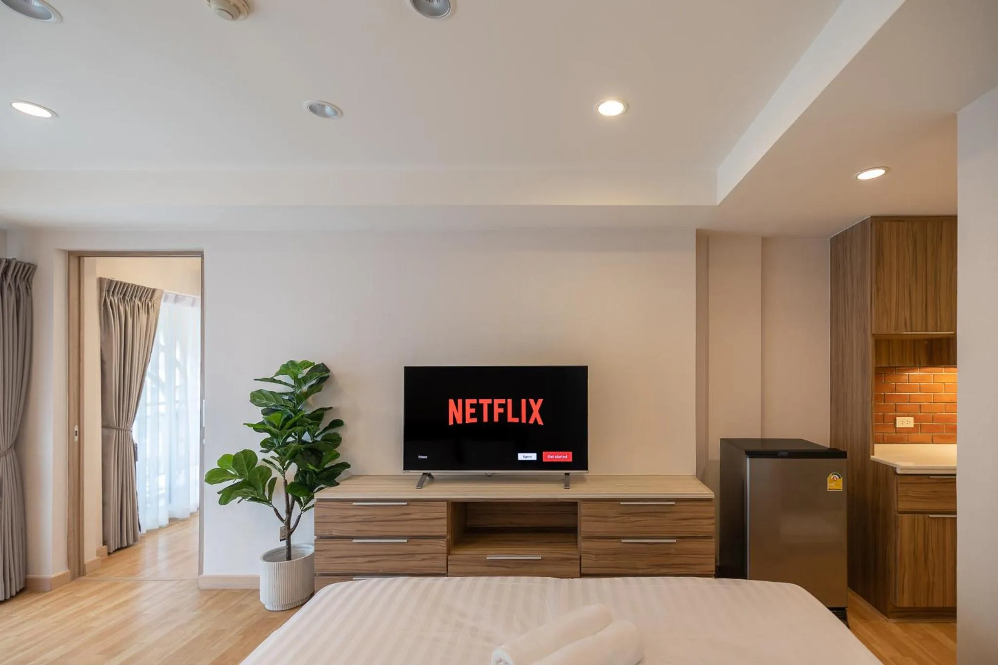 TV and multimedia, Bed in Exoresidence The Heart of Chinatown