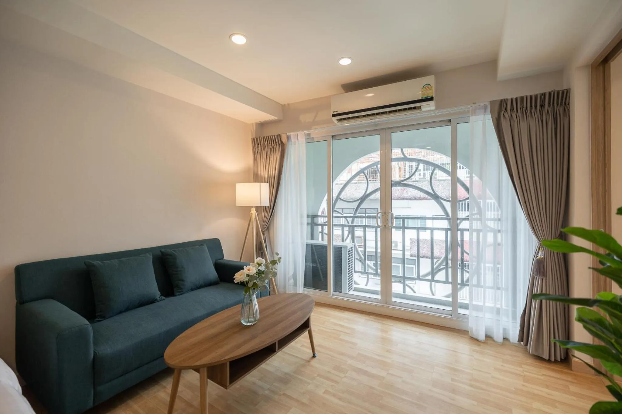 Seating area in Exoresidence The Heart of Chinatown