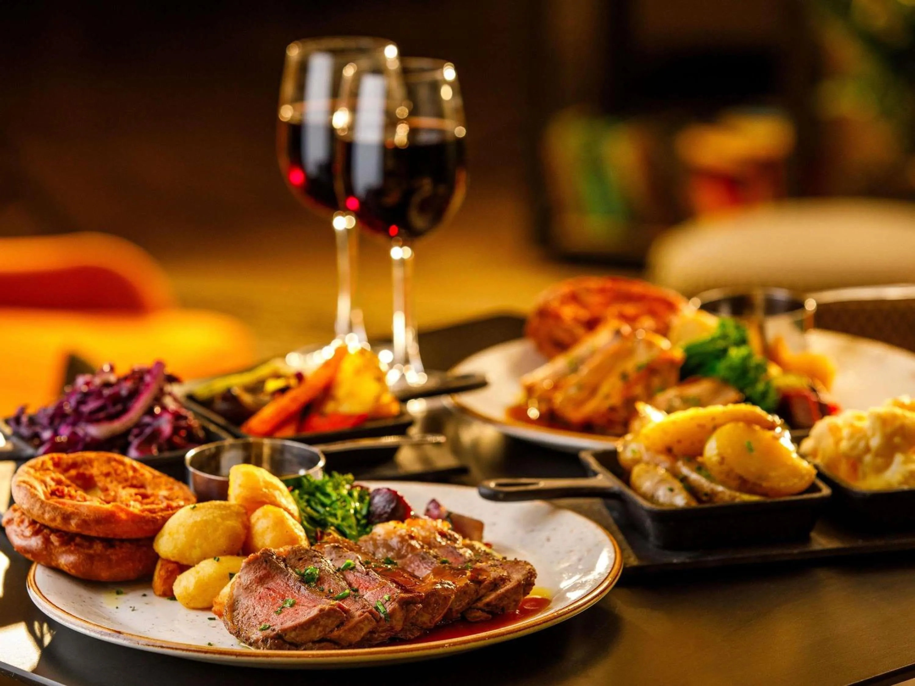 Restaurant/places to eat in Mercure Cardiff North Hotel