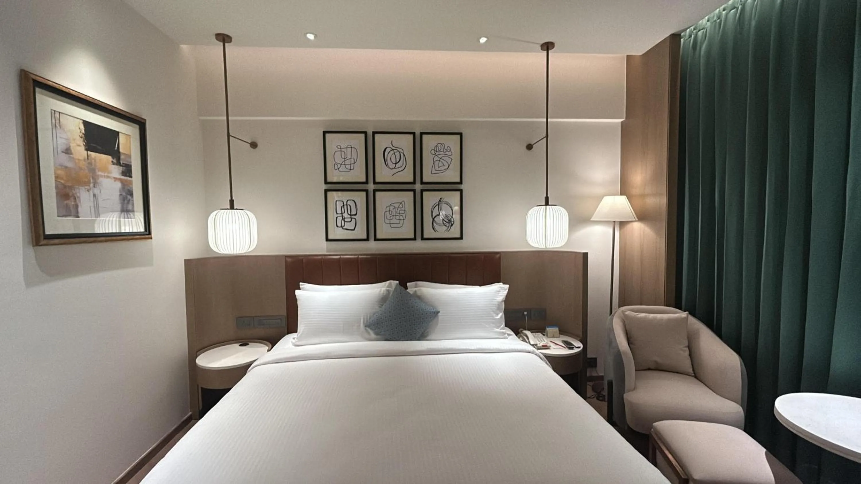 Bed in Dolphin Hotel