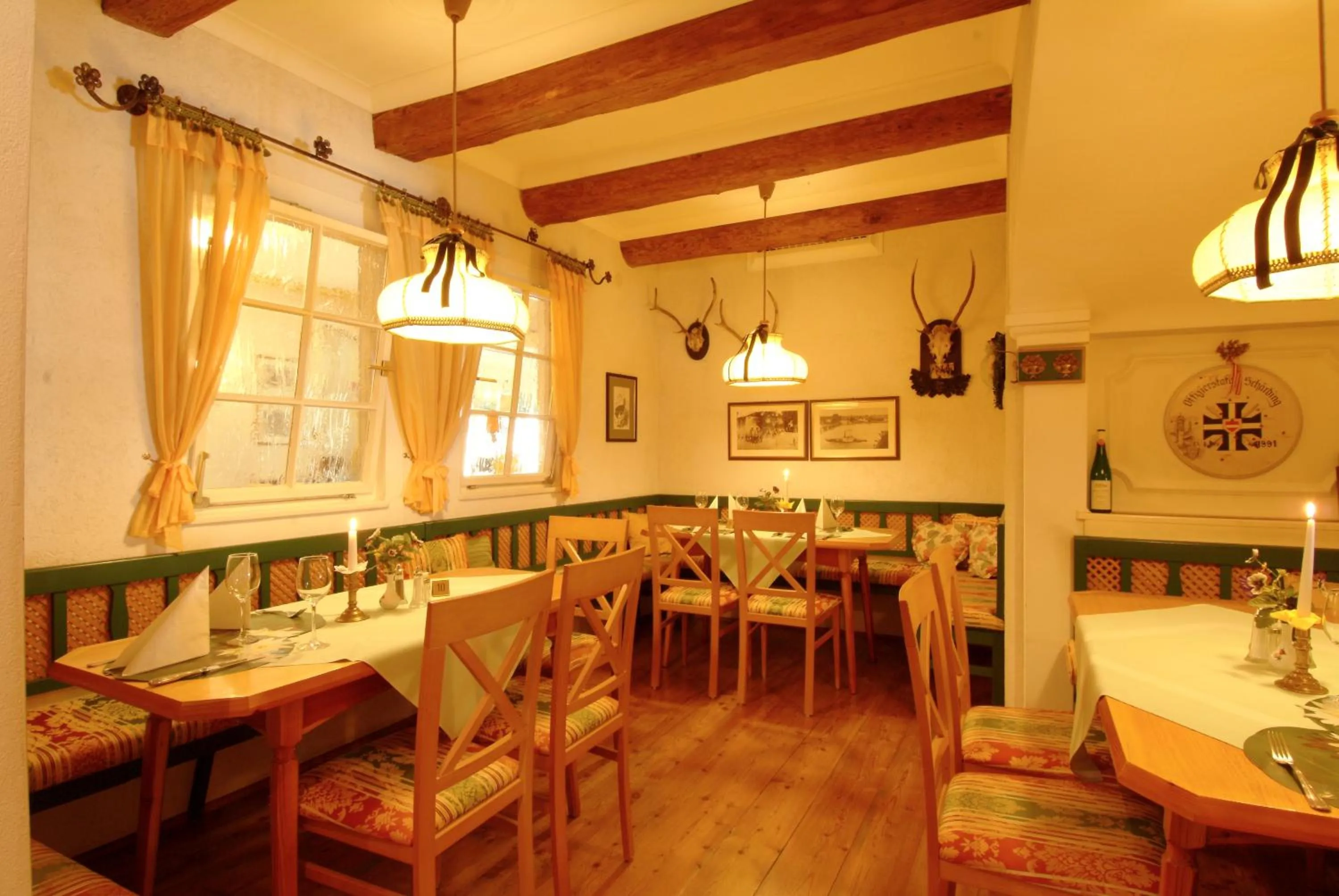 Restaurant/places to eat in Hotel Biedermeier Hof