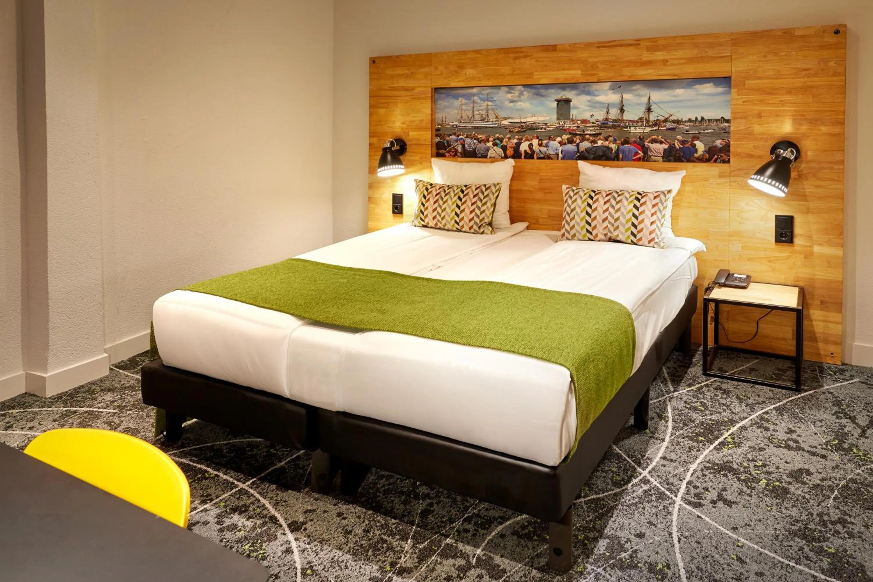 Bedroom, Bed in Nova Hotel