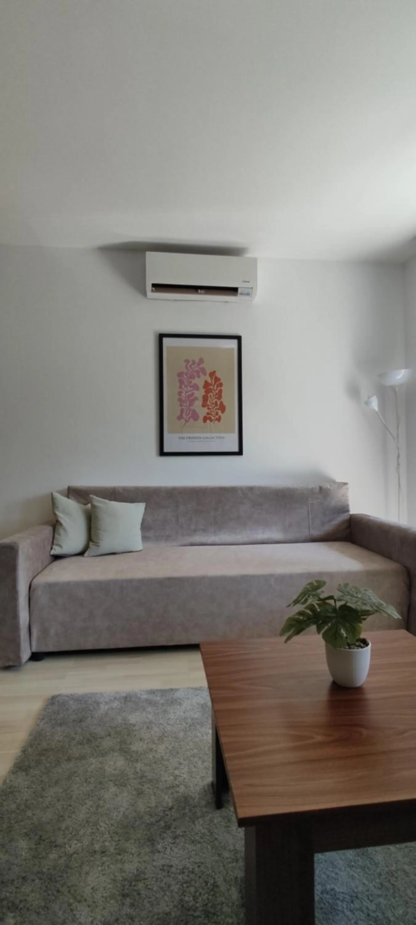 Living room, Bed in Corvin Center Suites