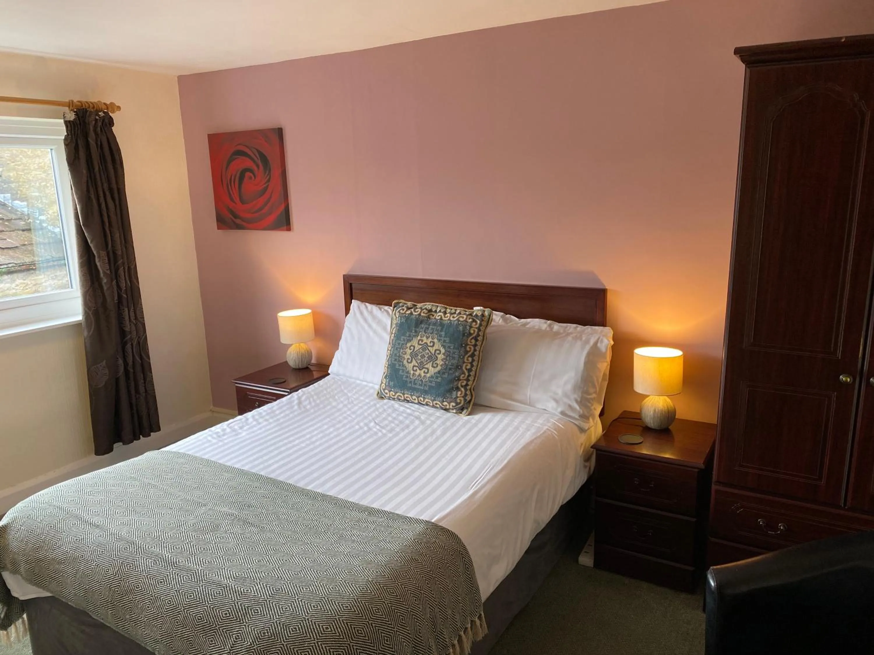 Bedroom, Bed in The Fountain Hotel