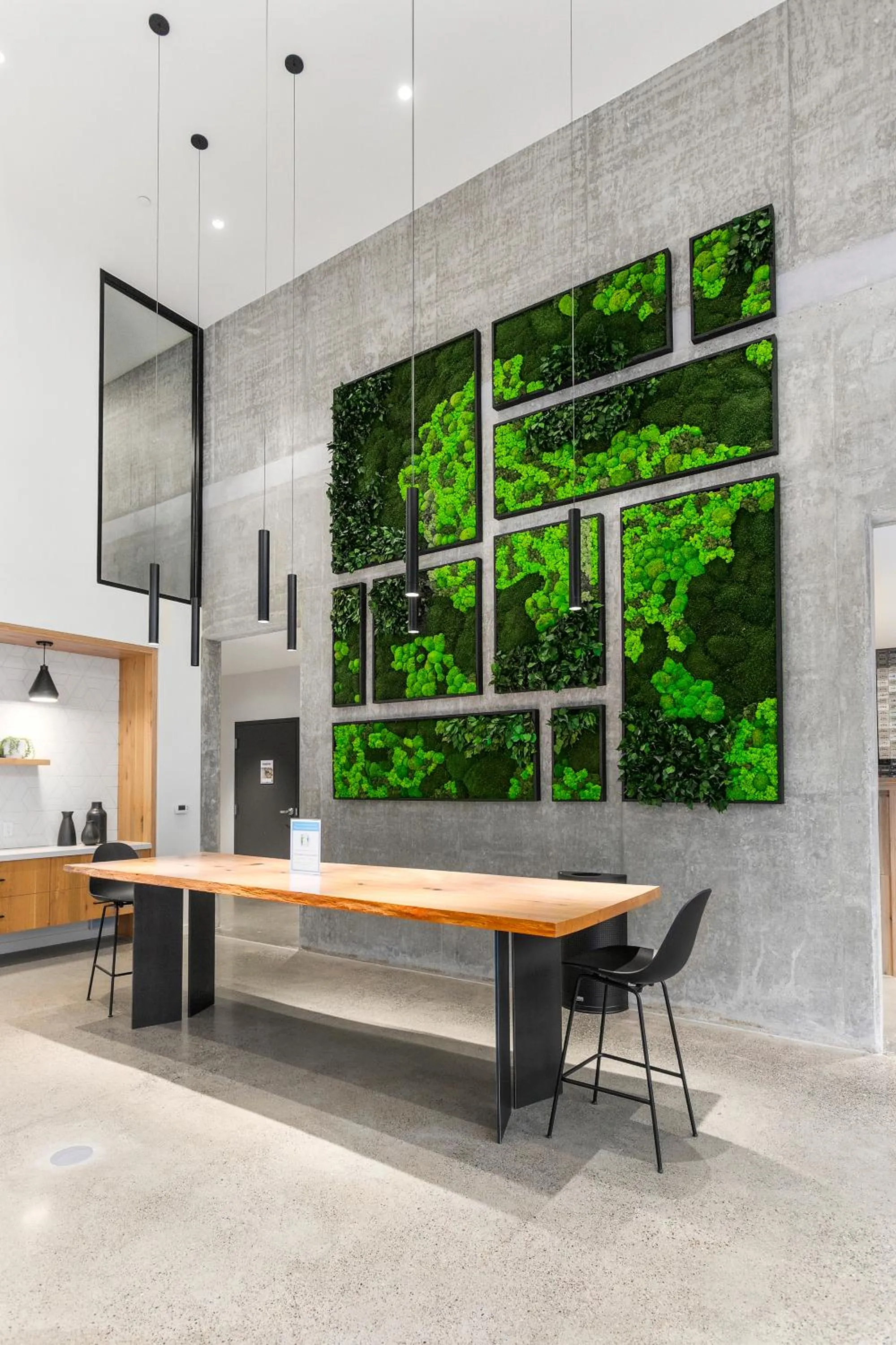 Property building in Open Loft in Redmond Core - 92 Walkscore!