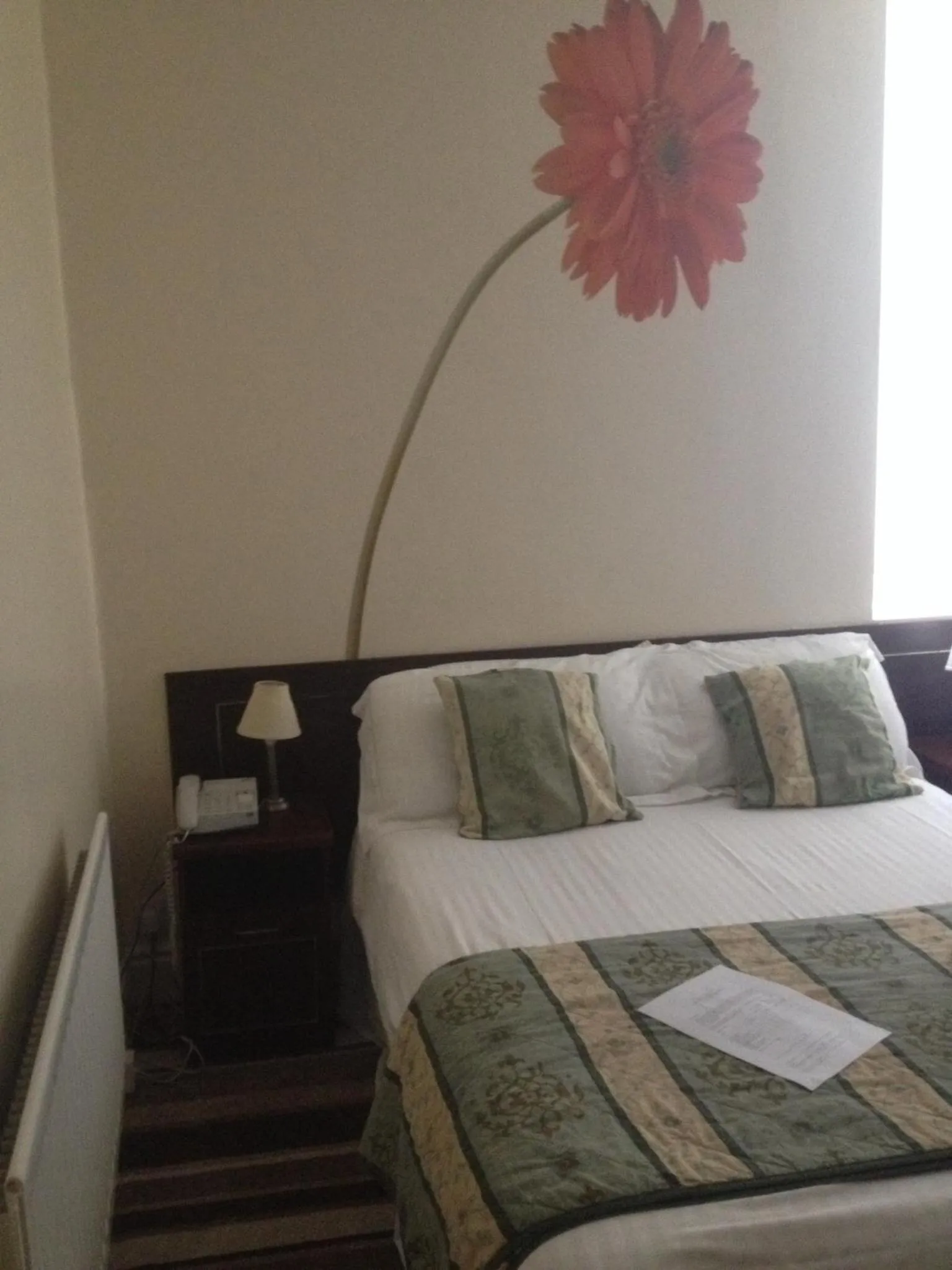 Bed in Waverley Hotel