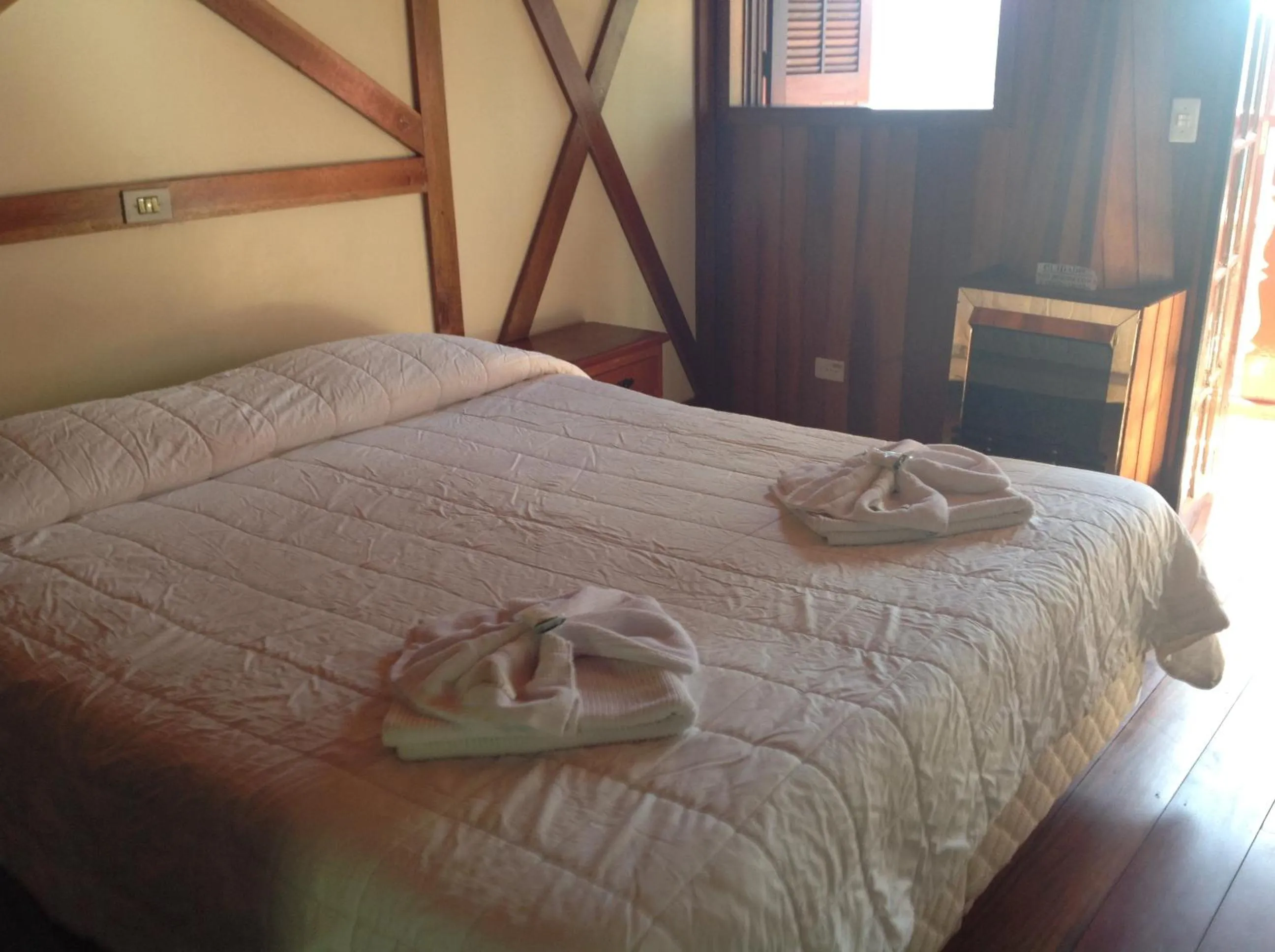 Bedroom, Bed in Pousada dos Esquilos