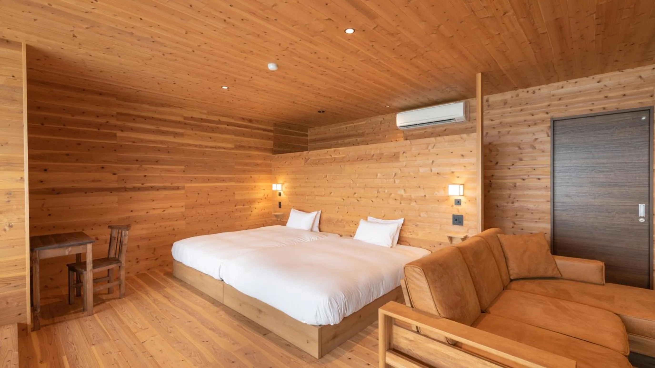 Photo of the whole room, Bed in Genkai Ryokan