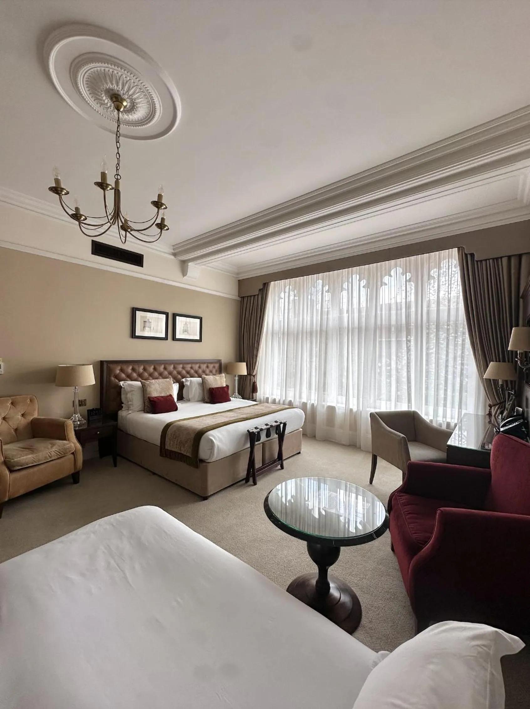 Bed in St Paul's Hotel